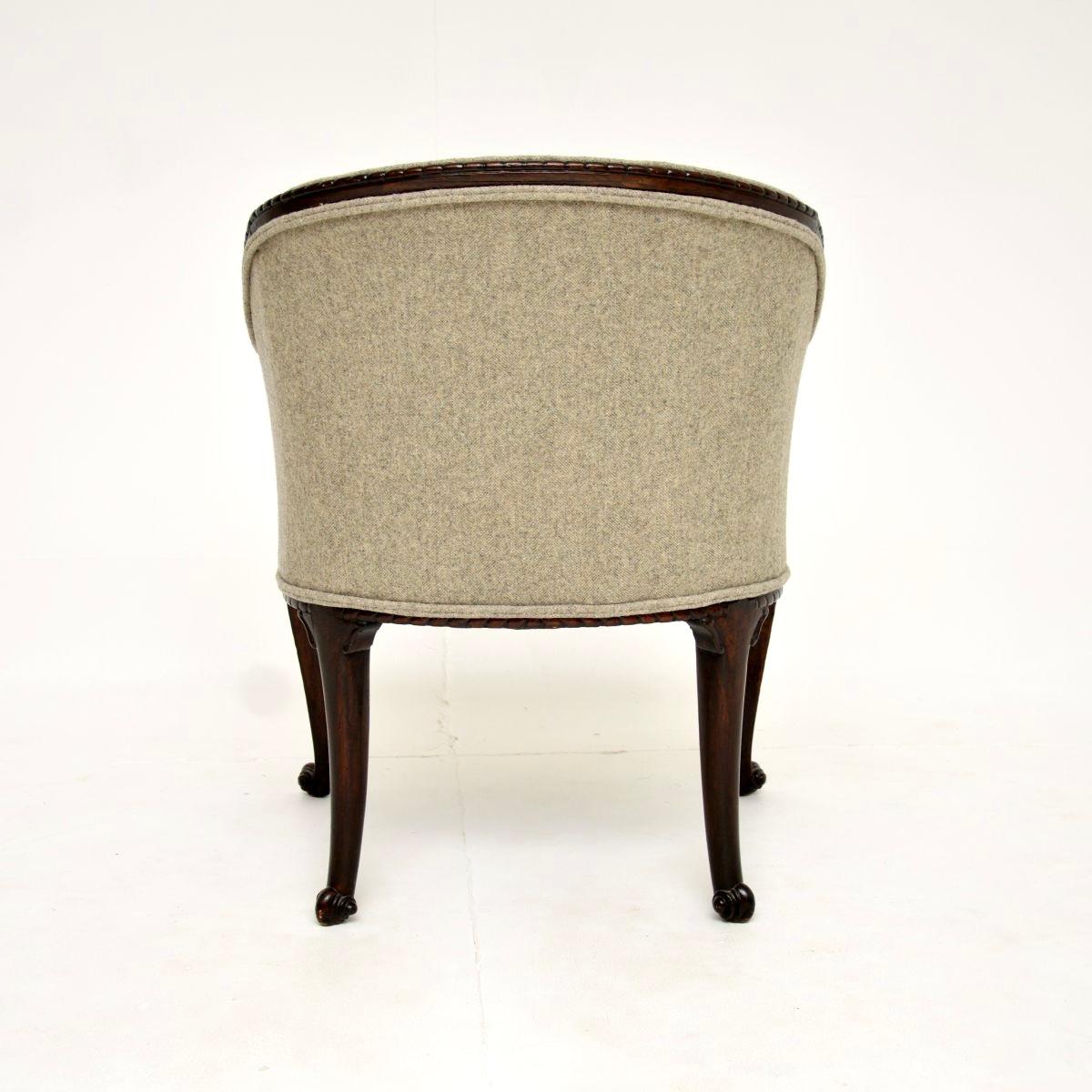 Début du XIXe siècle Fauteuil à baignoire en acajou ancien en vente