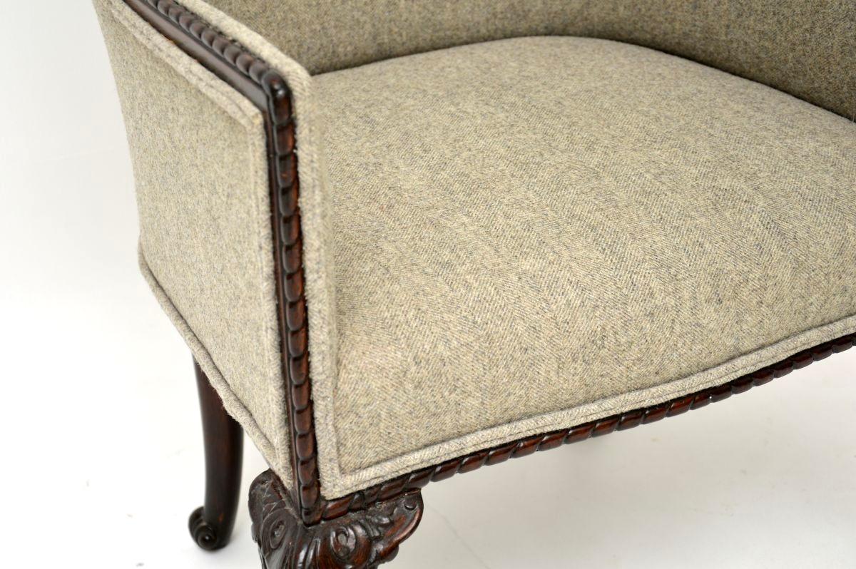 Fauteuil à baignoire en acajou ancien en vente 1