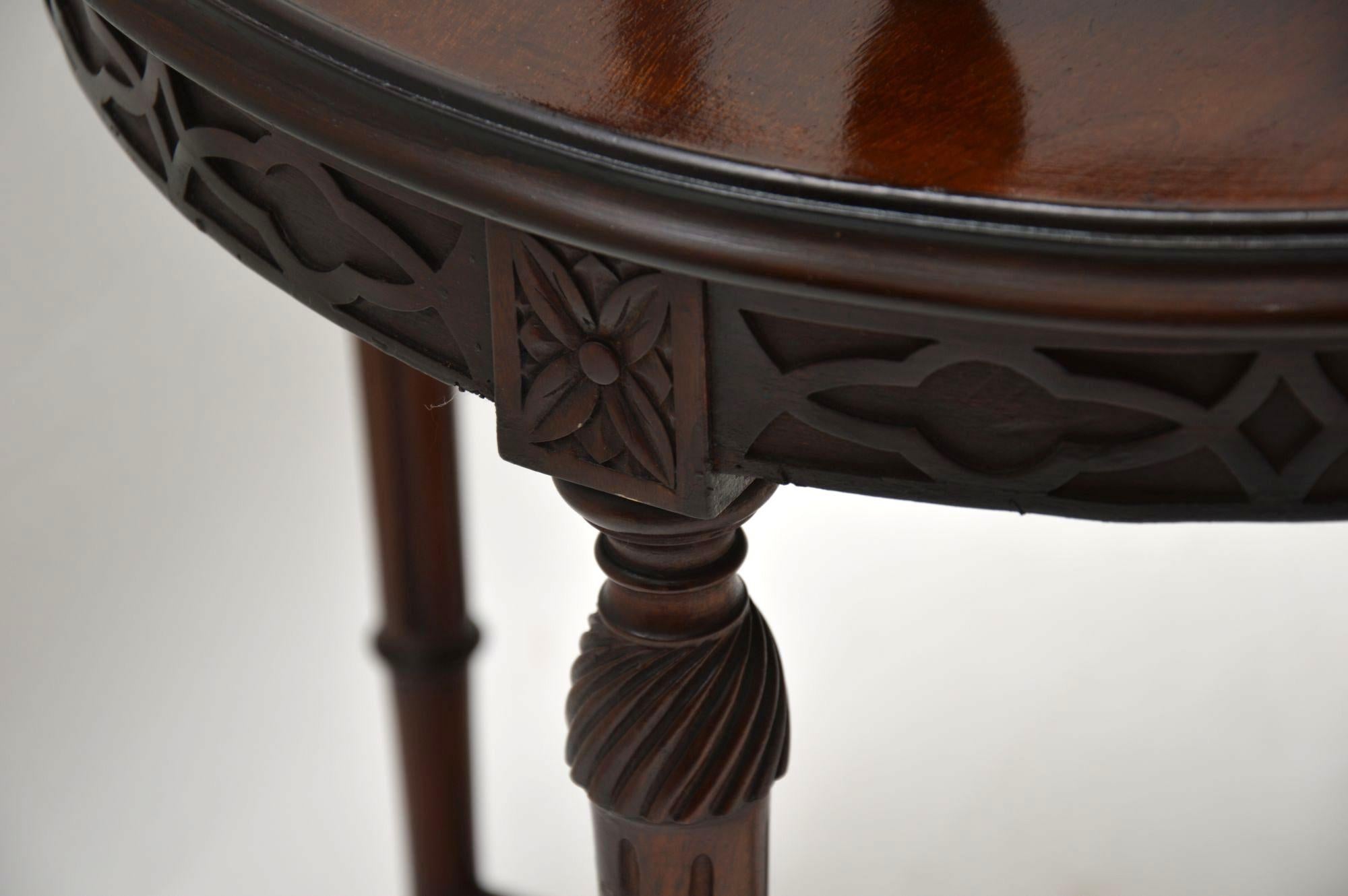 Victorian Antique Mahogany Two-Tier Table 