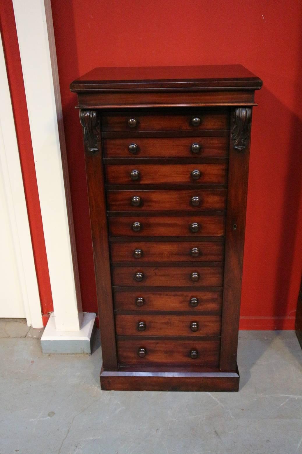 mahogany drawers wellington