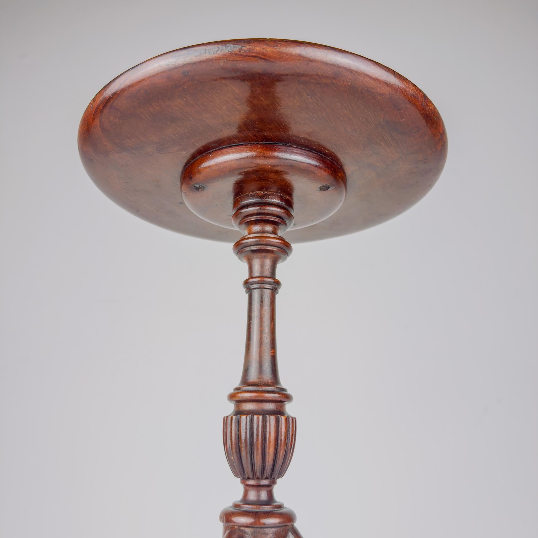 Britannique Table à vin ancienne en acajou, Angleterre, années 1900 en vente