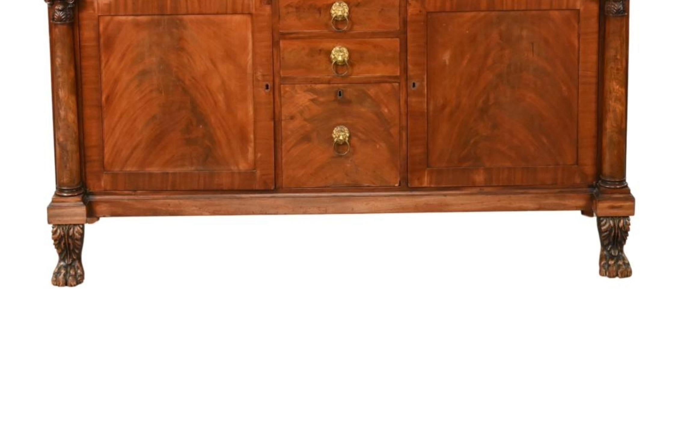 Hand-Carved Antique Mahogany Wood Federal Style Credenza / Sideboard For Sale