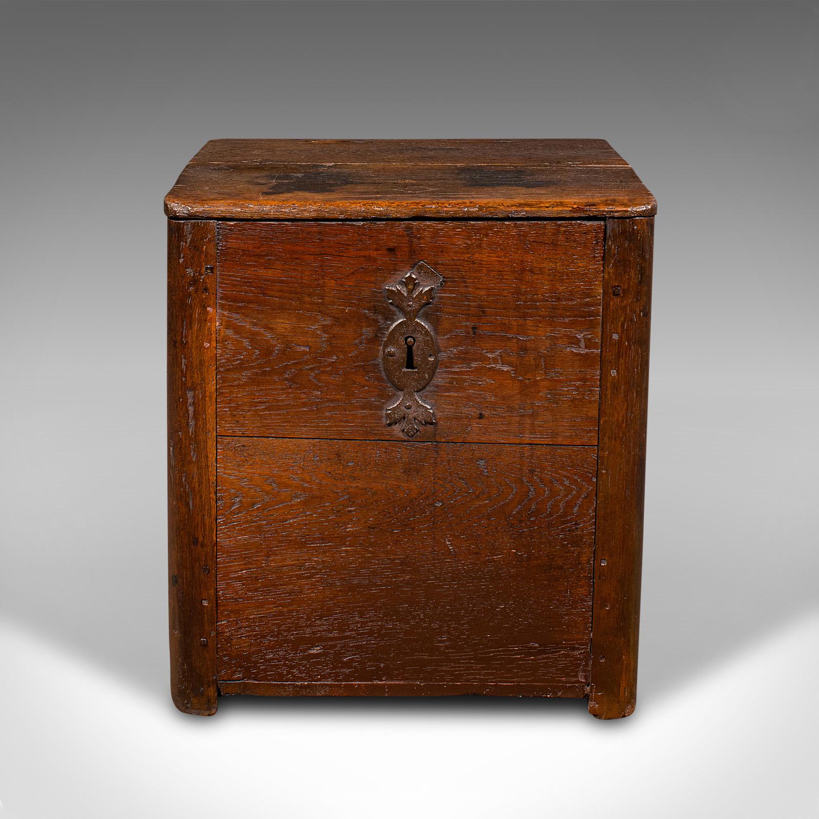 British Antique Mail Carriage Strong Box, English, Oak, Security Chest, Early Georgian For Sale