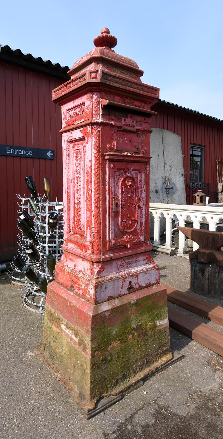 A very nice antique mailbox from the 19th century.
Mentioned that is made in Liege, Belgium.