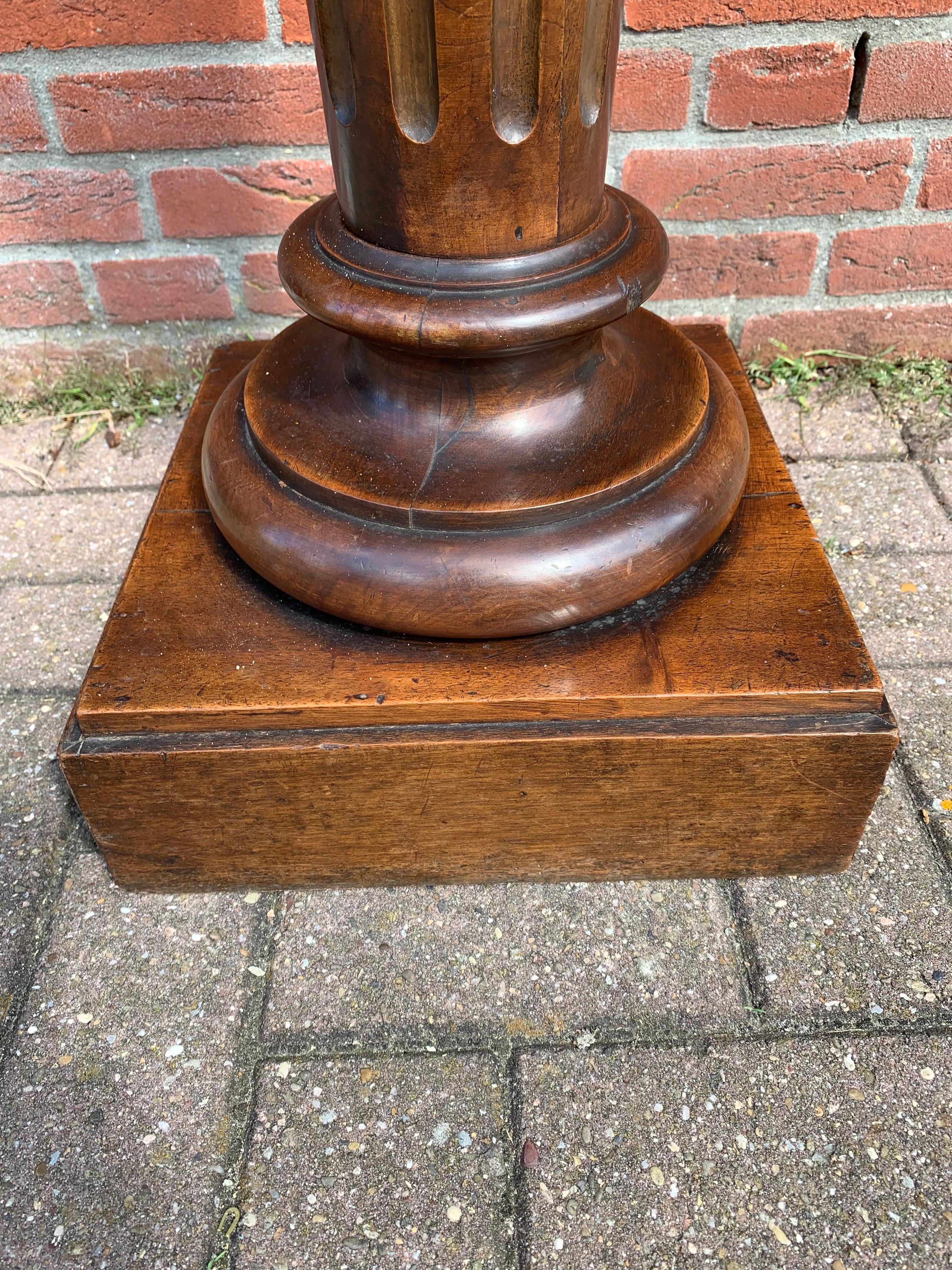 Hand-Crafted Antique & Majestic Late 19th Century Hand Carved Nutwood Pedestal Display Stand