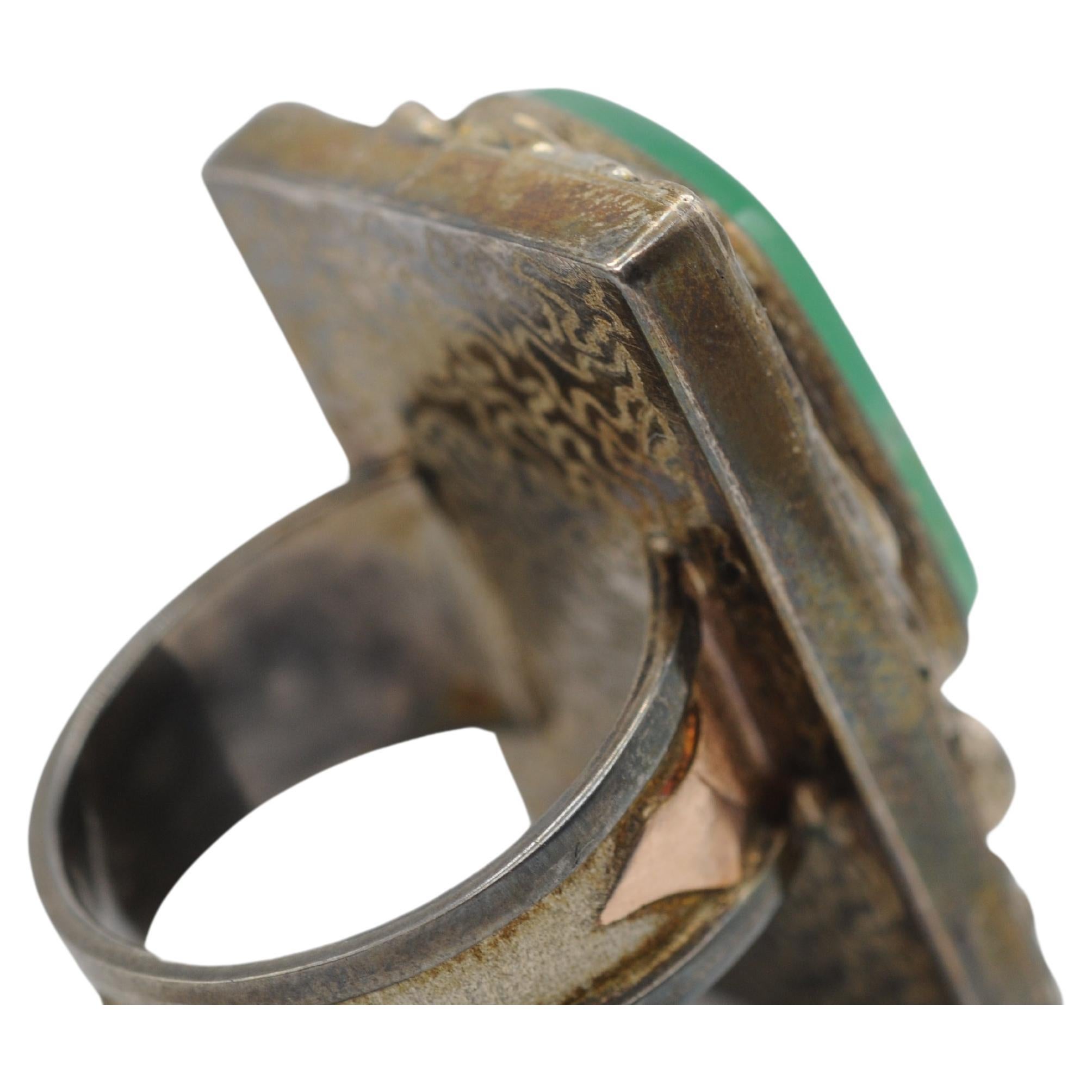 Non taillé Bague d'antiquités majestueuse en argent avec aigue-marine, opale et jade en vente