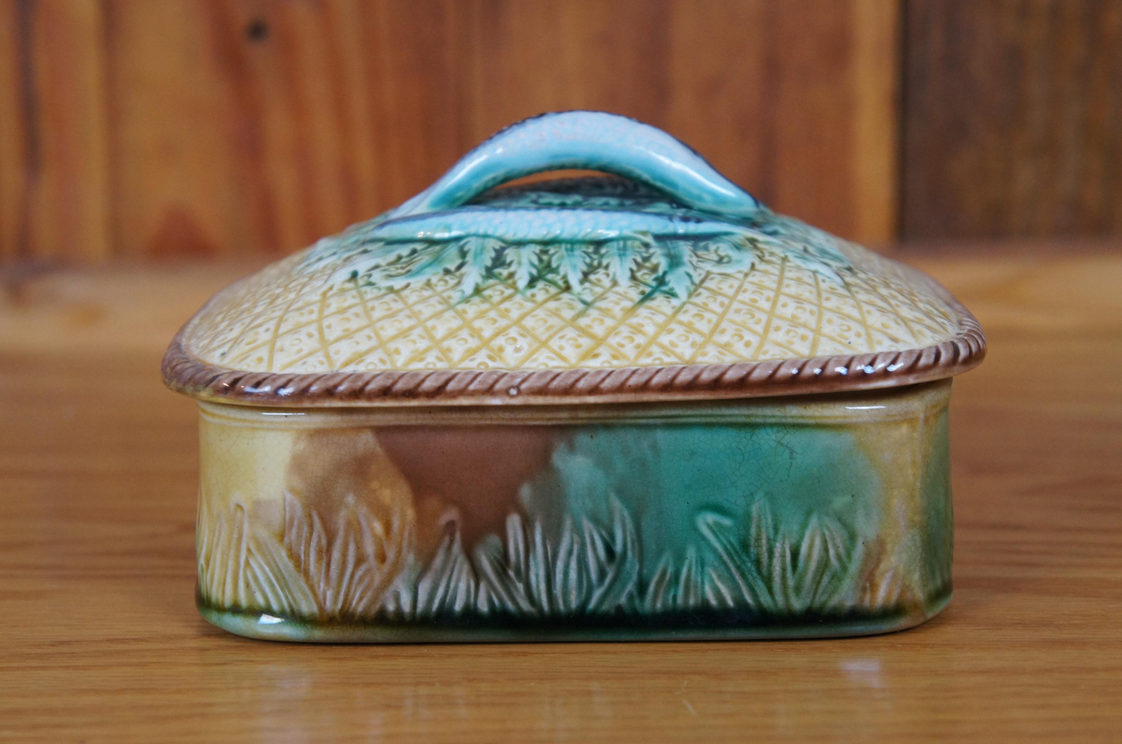 Boîte à poissons sardines Adams & Bromley Pineapple Basketweave de 6 pouces Bon état - En vente à Dayton, OH