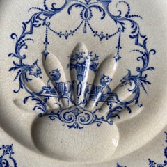 Ancienne assiette à asperges en majolique Jules Vieillard & Cie, vers 1890