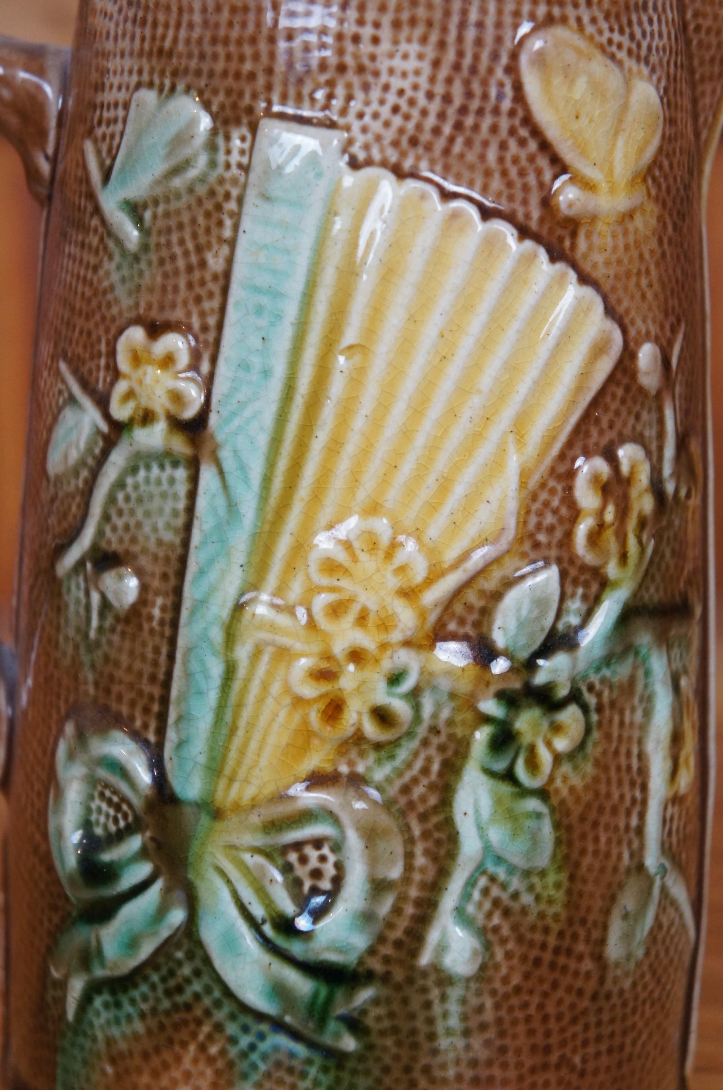 Antigua Majolica China Abanico Flor Mariposa Jarra Cremera Jarra 7