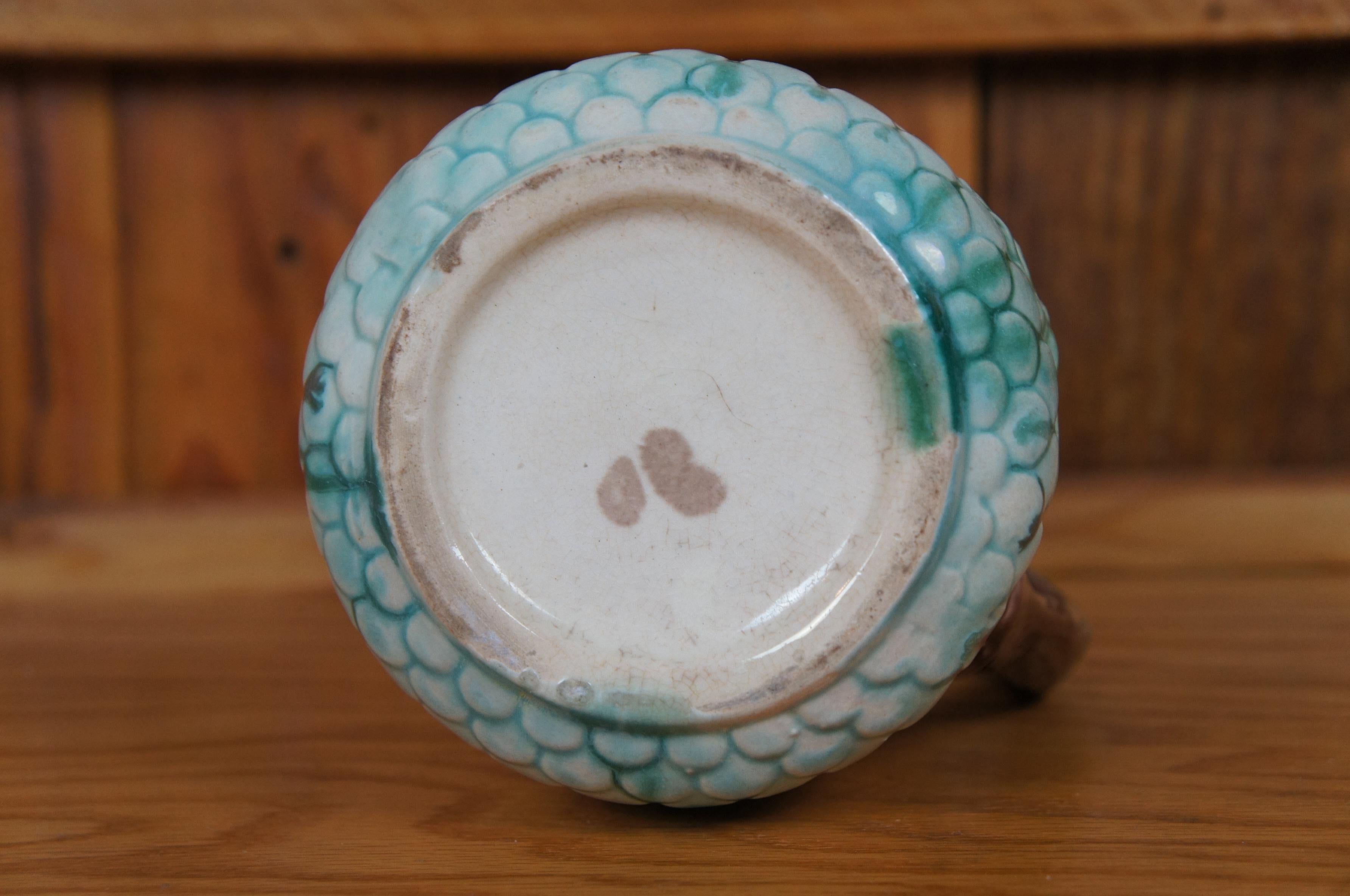 Antica maiolica da fattoria con fiori di rosa selvatica e venature di Wood Brocca da crema 7