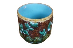 Antiquities Majolica Footed Mistletoe Pine Cone Cachepot Jardiniere Planter 8"