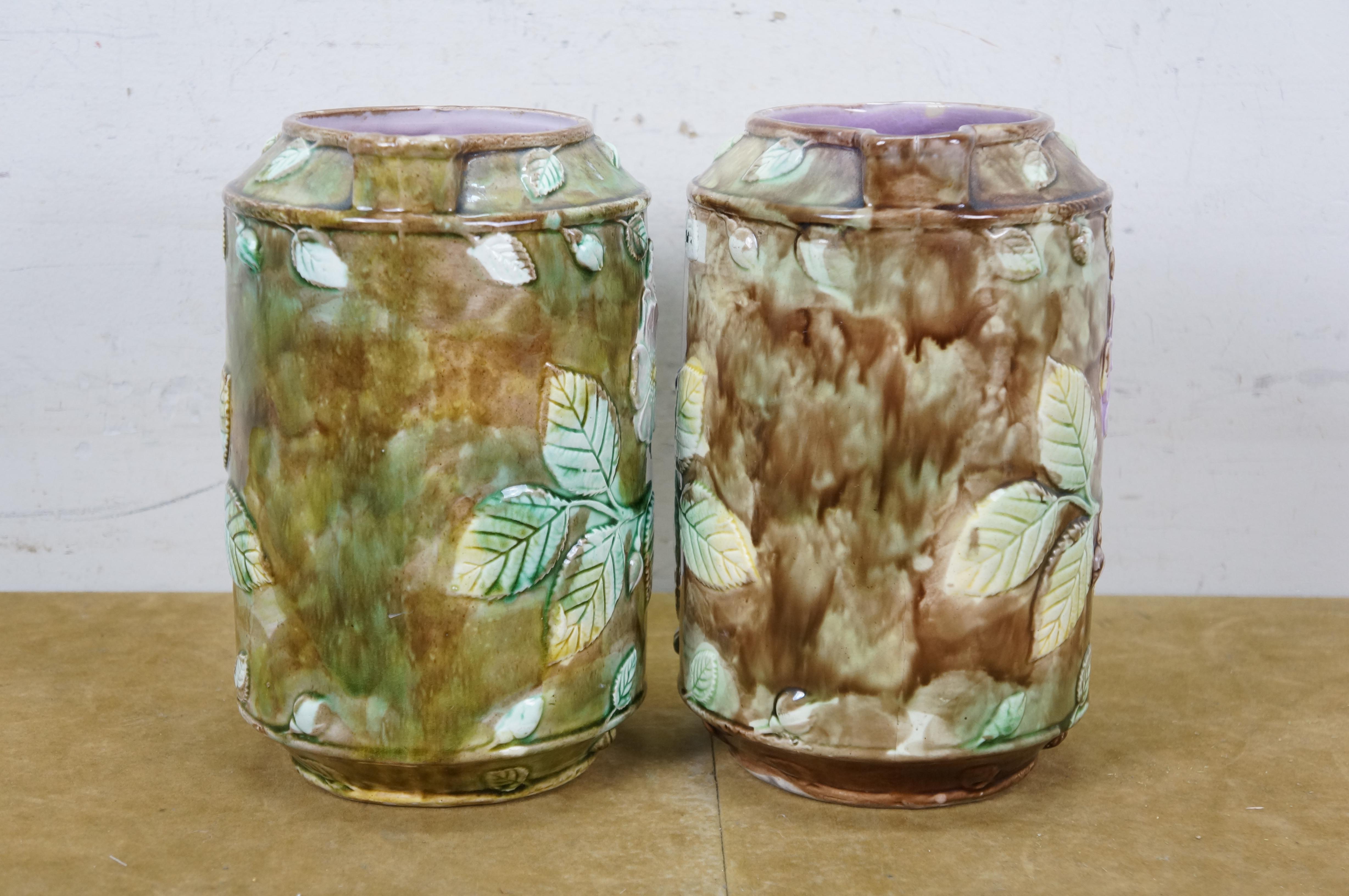 Antike Majolika Französisch Barbotine Hund Rose Blume Blüte Wasserkrug Krug 10