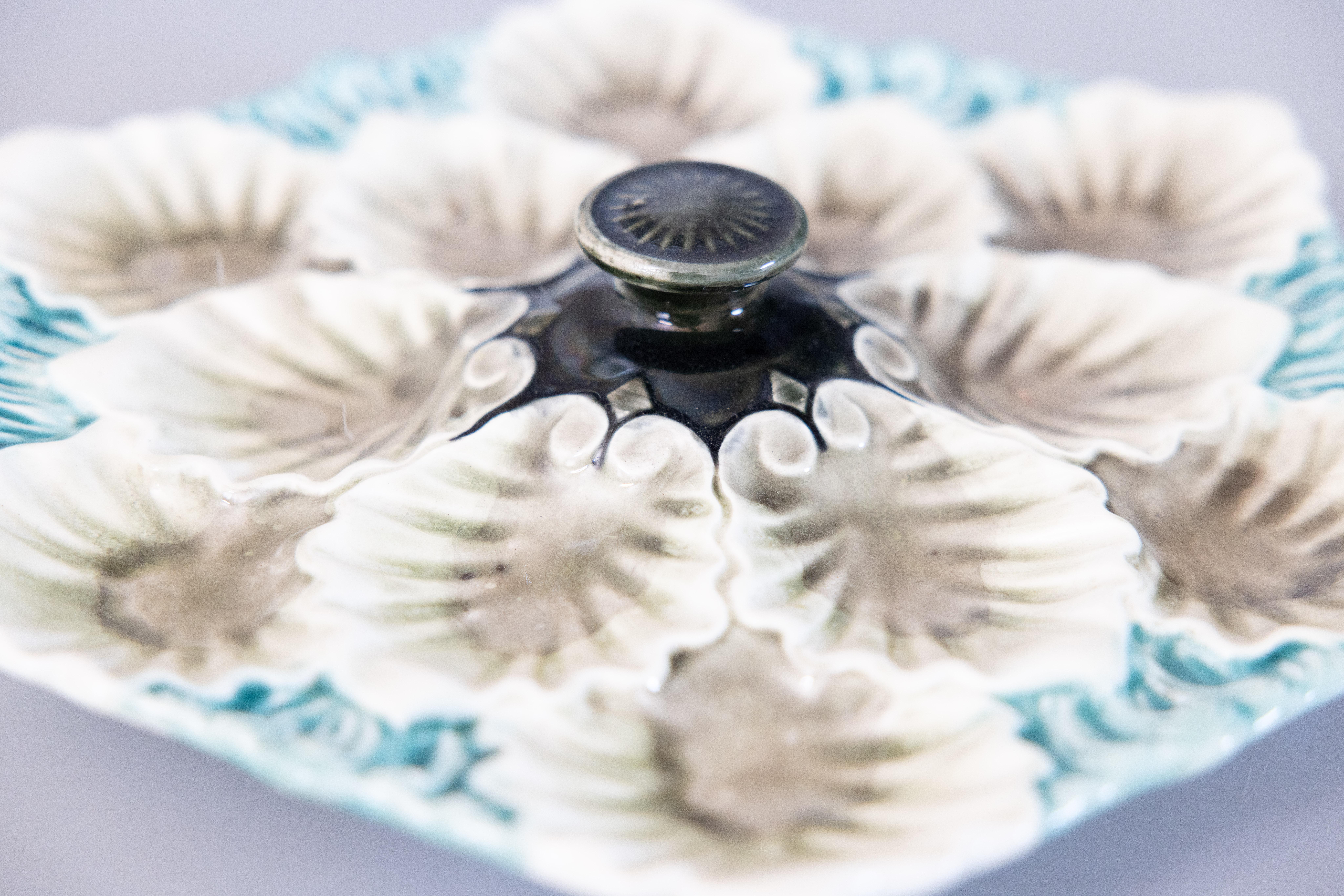 Antiguo Plato de Ostra con Asa de Orquídea Francesa, circa 1900 Francés en venta