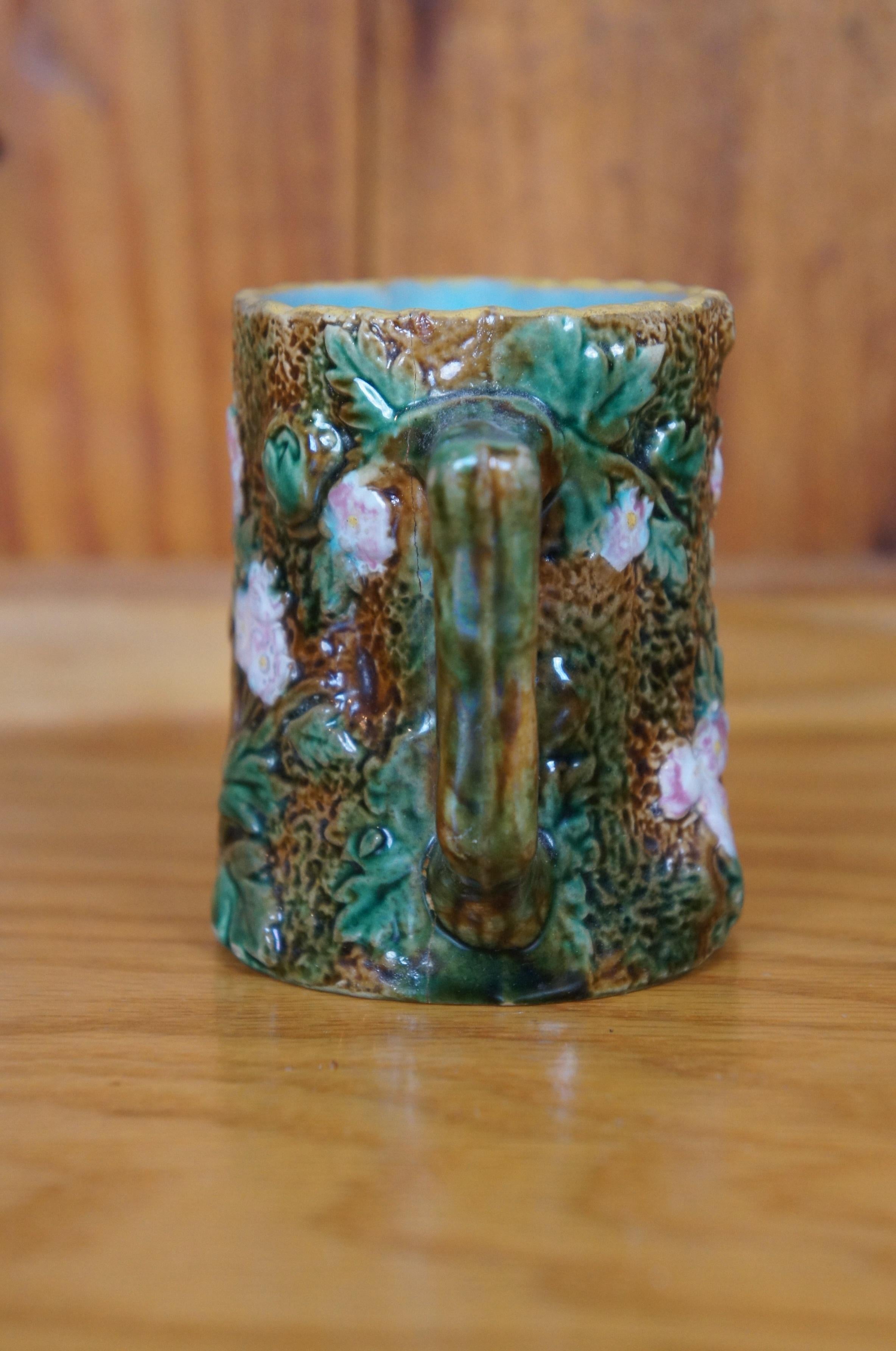 XIX secolo Antica brocca di maiolica George Jones Rustic Blossom Hawthorn Creamer 4