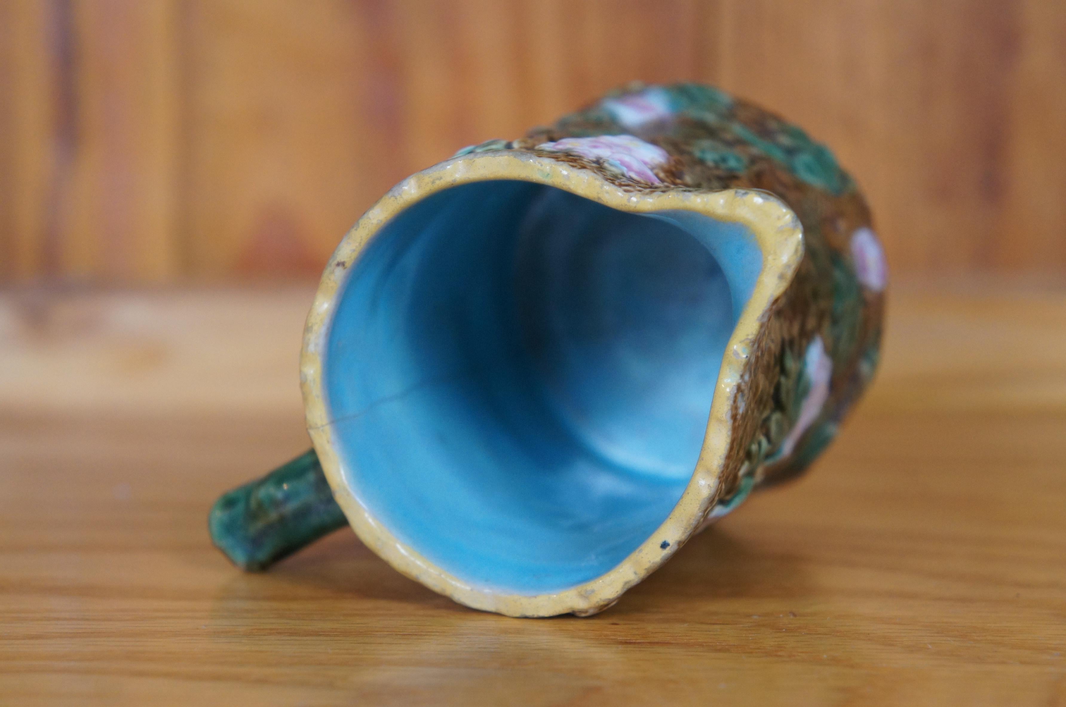 Antica brocca di maiolica George Jones Rustic Blossom Hawthorn Creamer 4