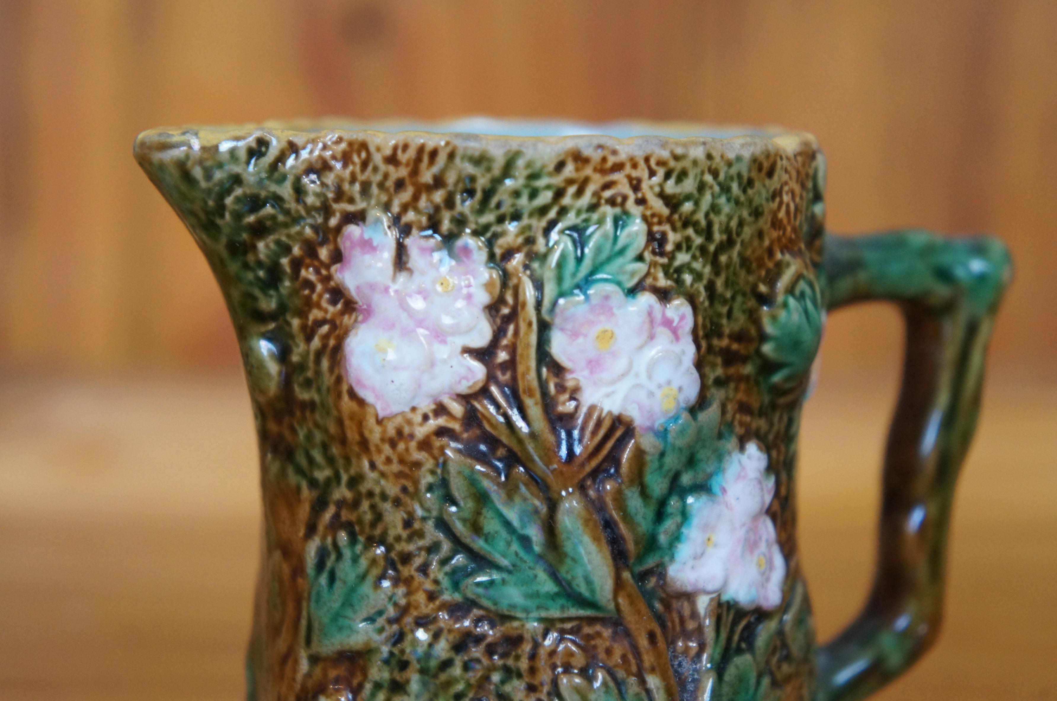 Antica brocca di maiolica George Jones Rustic Blossom Hawthorn Creamer 4
