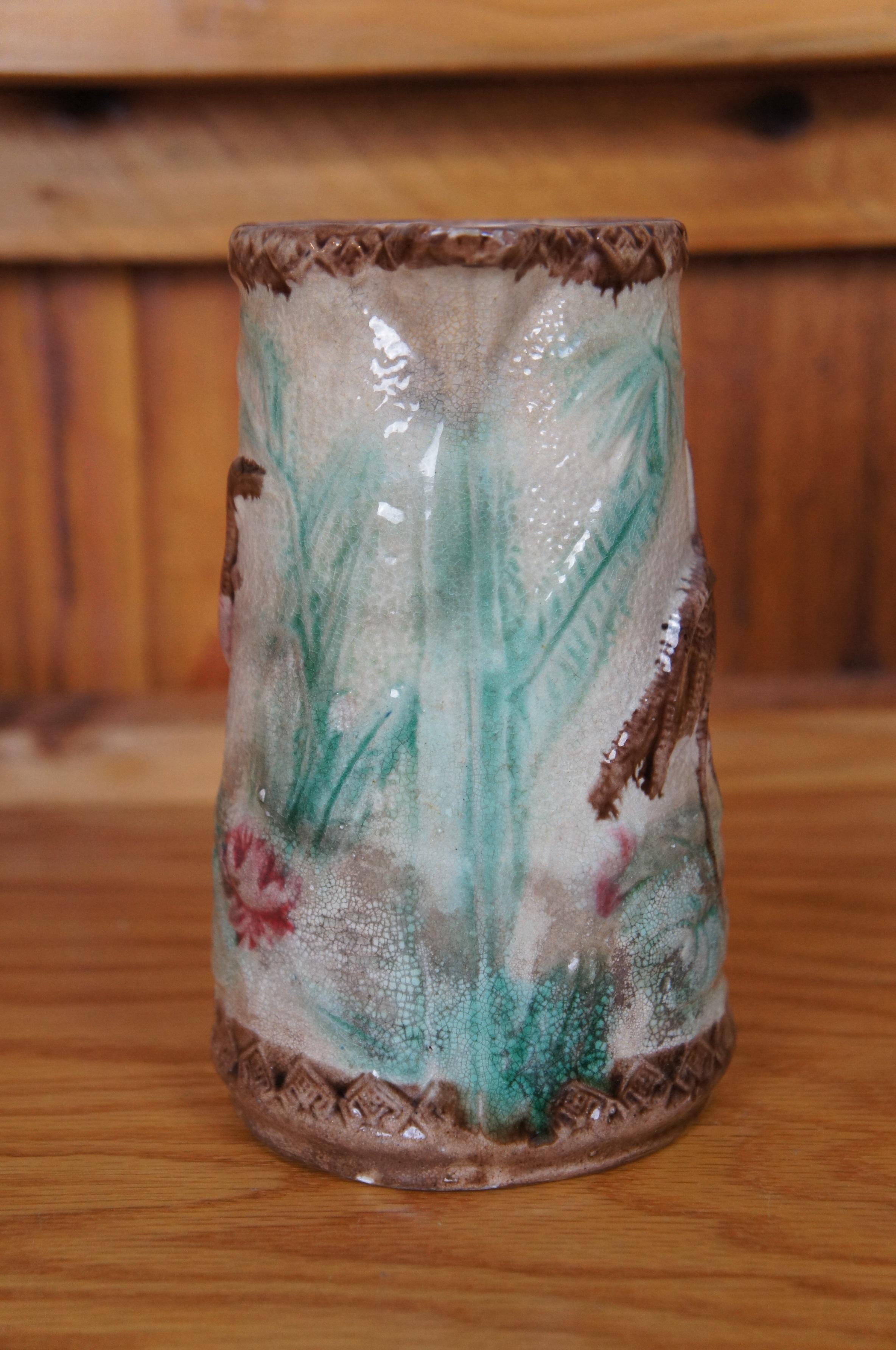 Antigua Majolica Garza Grulla Cigüeña Pájaro Nenúfar Jarra Jarra 6.5