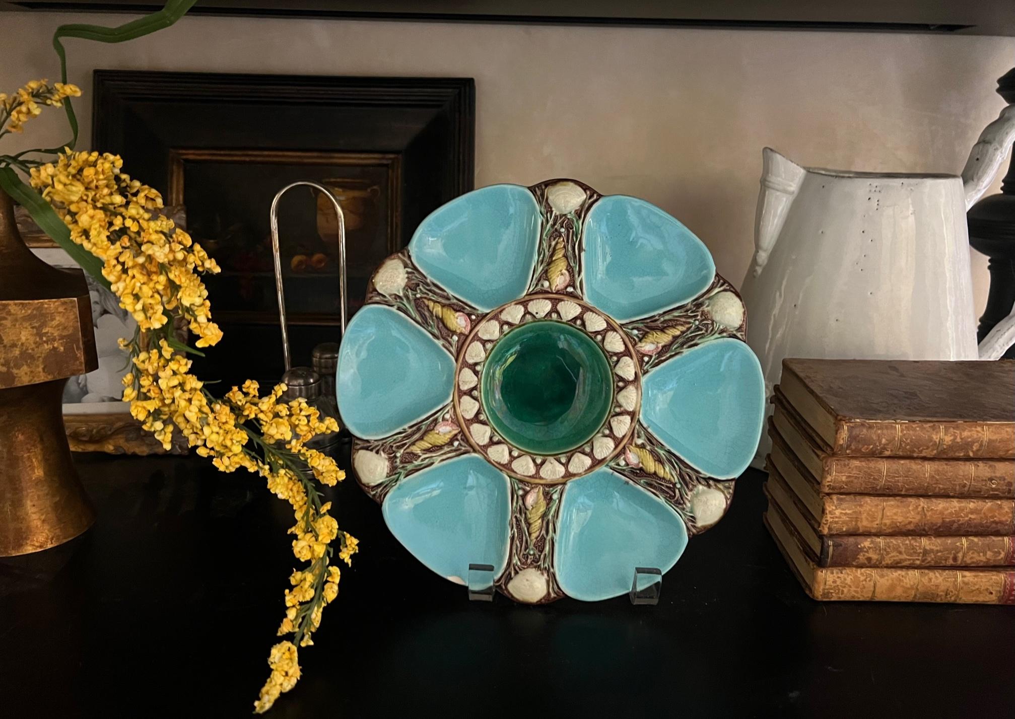 Early Victorian Antique Majolica Minton Oyster Plate, circa 1867