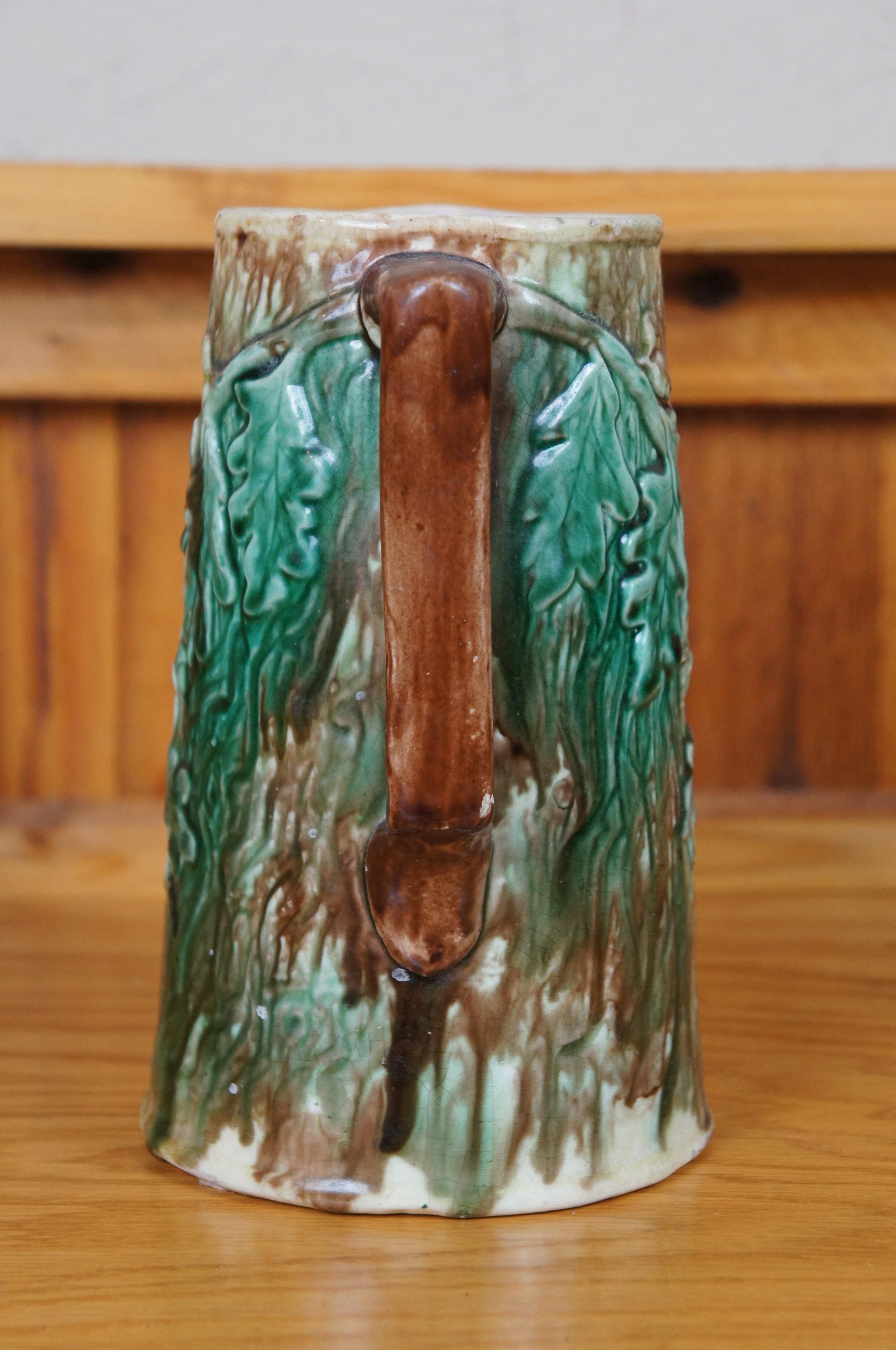 Majolica Antica brocca in maiolica con foglie di Oak e corteccia di noce di ghianda, brocca di crema da 8