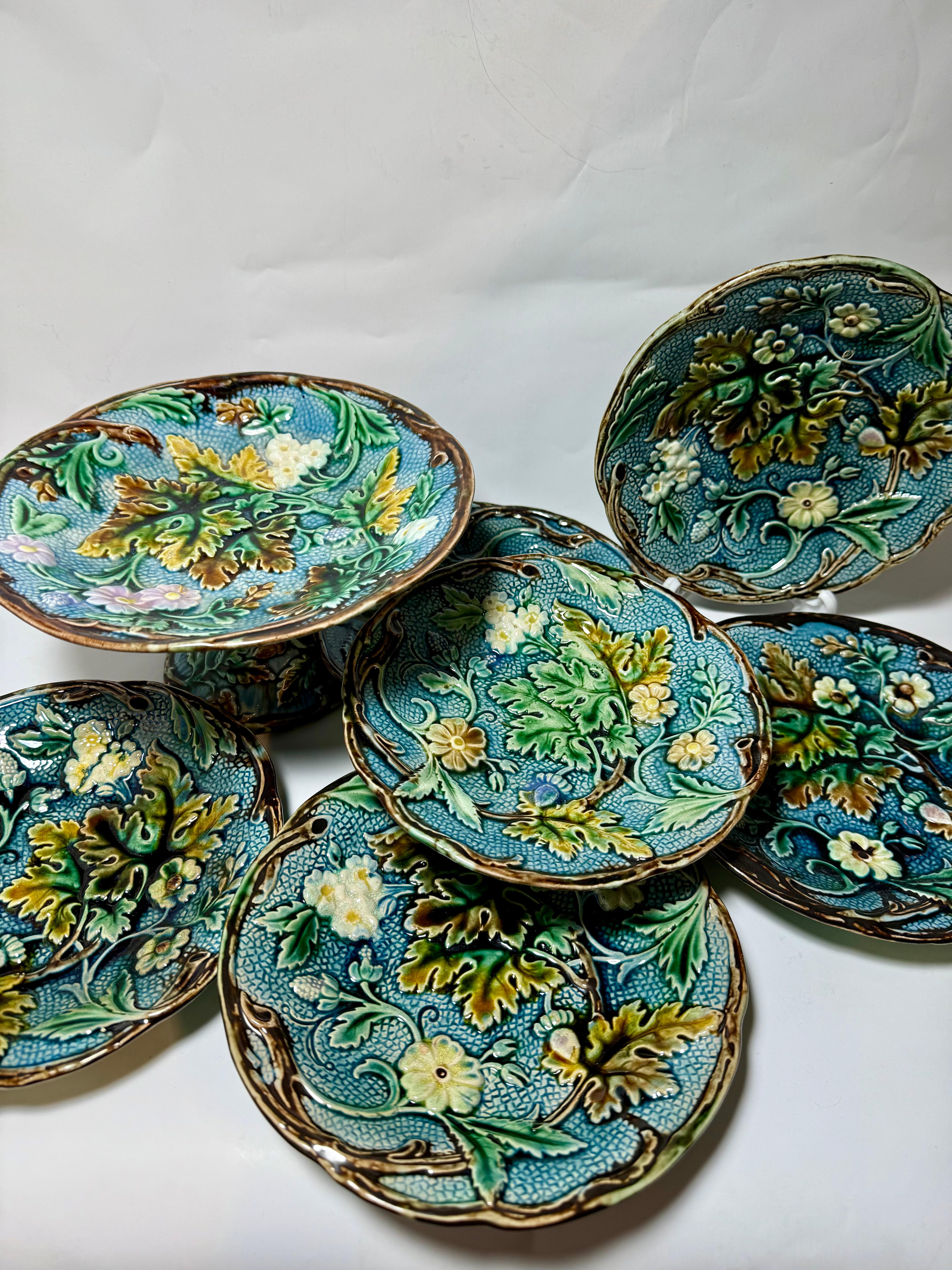Antiguo juego de mayólica Rörstrand Suecia 1 paz central y 6 platos Art Nouveau en venta