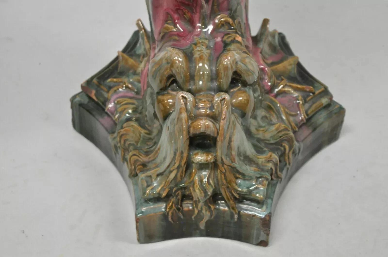 Art Nouveau Antico piedistallo per piante in terracotta Delfino Serpente Rosa in vendita