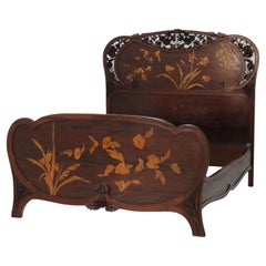 Antique Majorelle/Galle Art Nouveau acajou avec incrustation en bois de citronnier