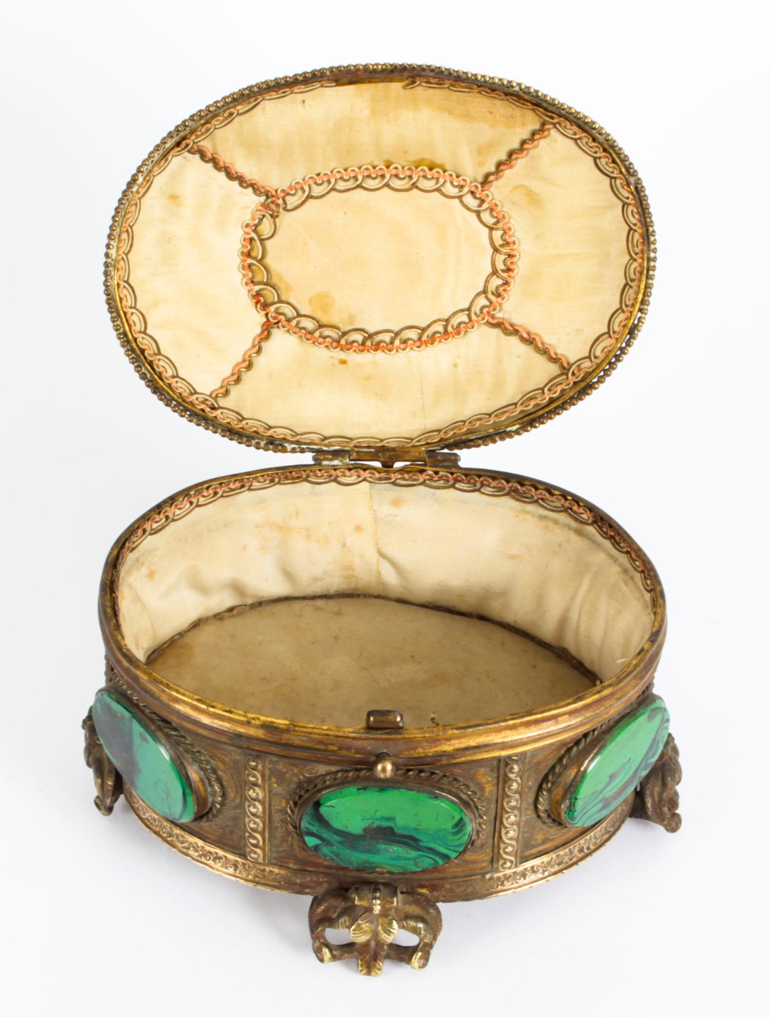 Antique Malachite and Gilt Bronze Lidded Jewelry Casket, 19th Century 7