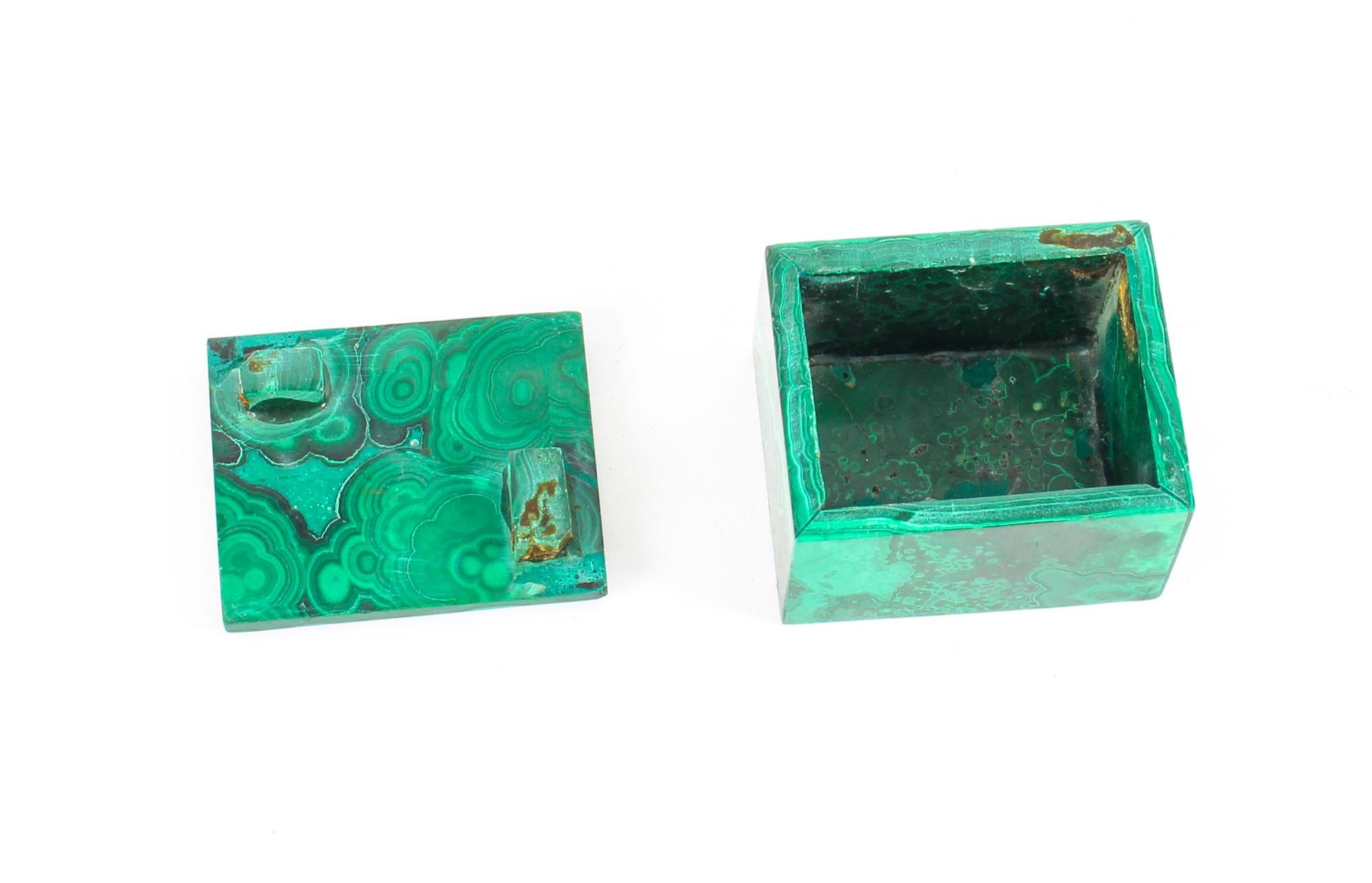 Antique Malachite Rectangular Trinket Pillbox, 19th Century 1
