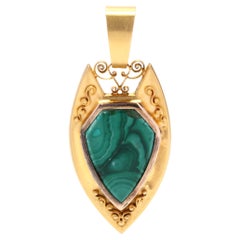 Antiker Malachit-Schildkröten-Medaillon-Anhänger, 14KT Gelbgold