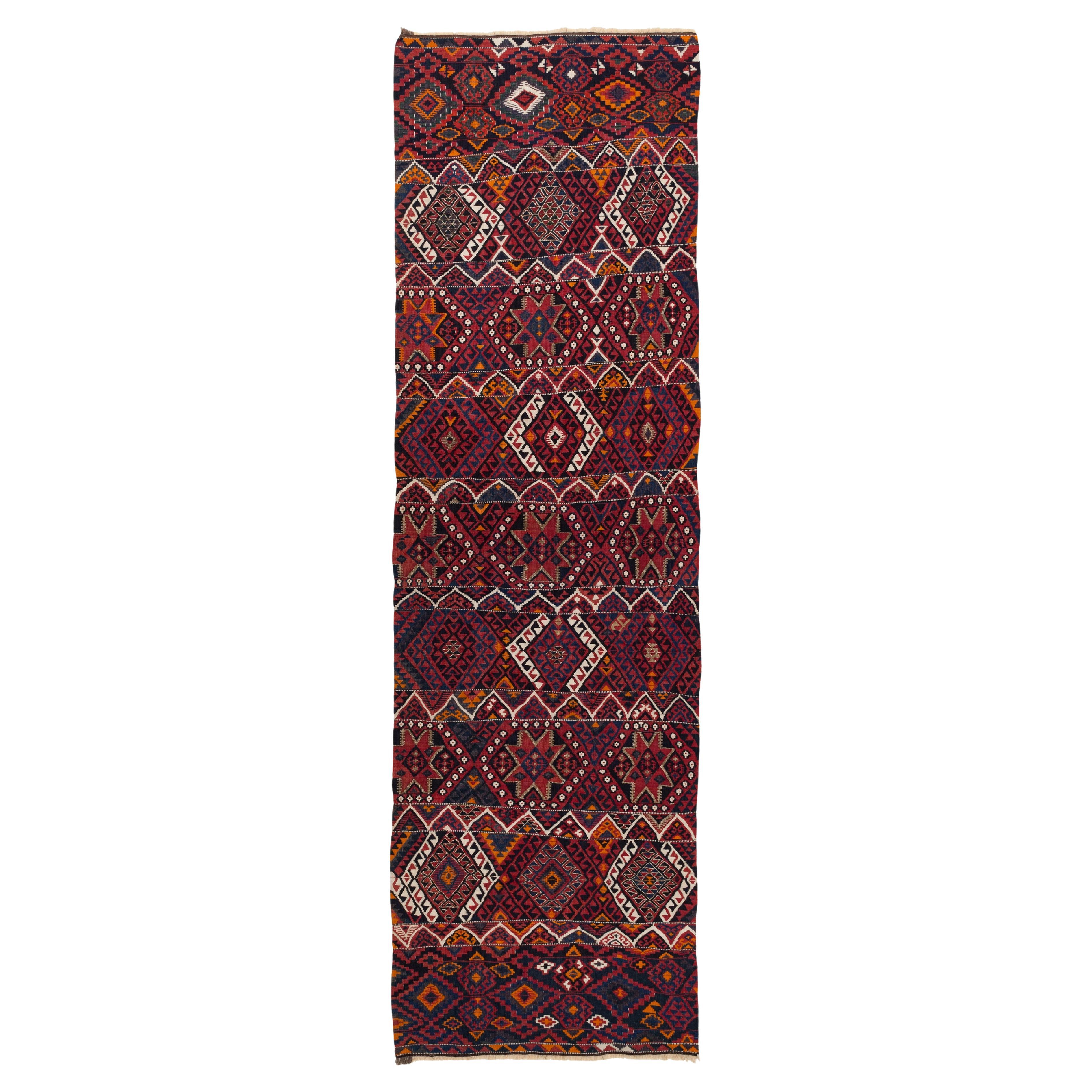 Ancien tapis de couloir Kilim d'Anatolie, vieux tapis turc métallisé en vente