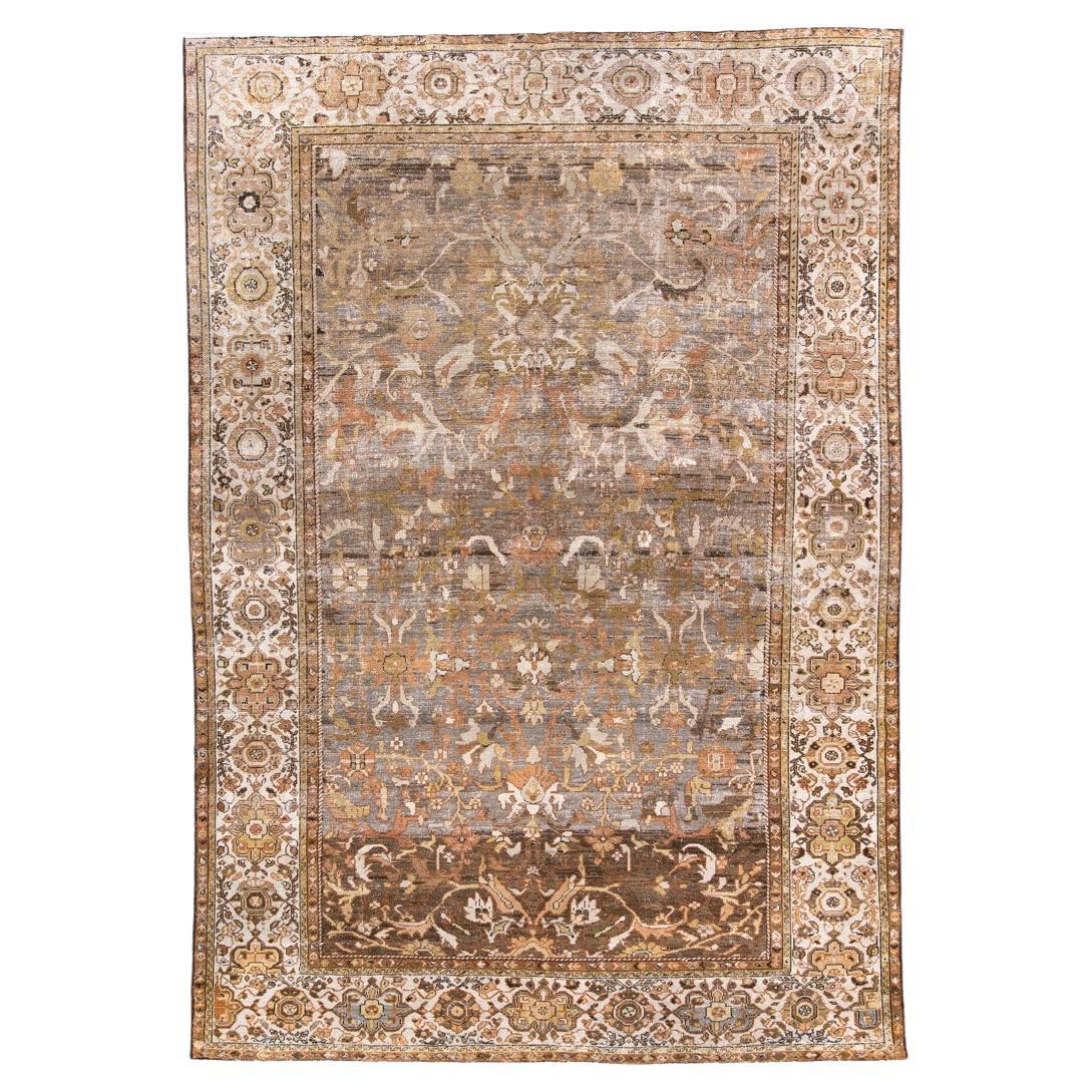 Tapis Malayer ancien avec un motif de feuilles sur toute la surface