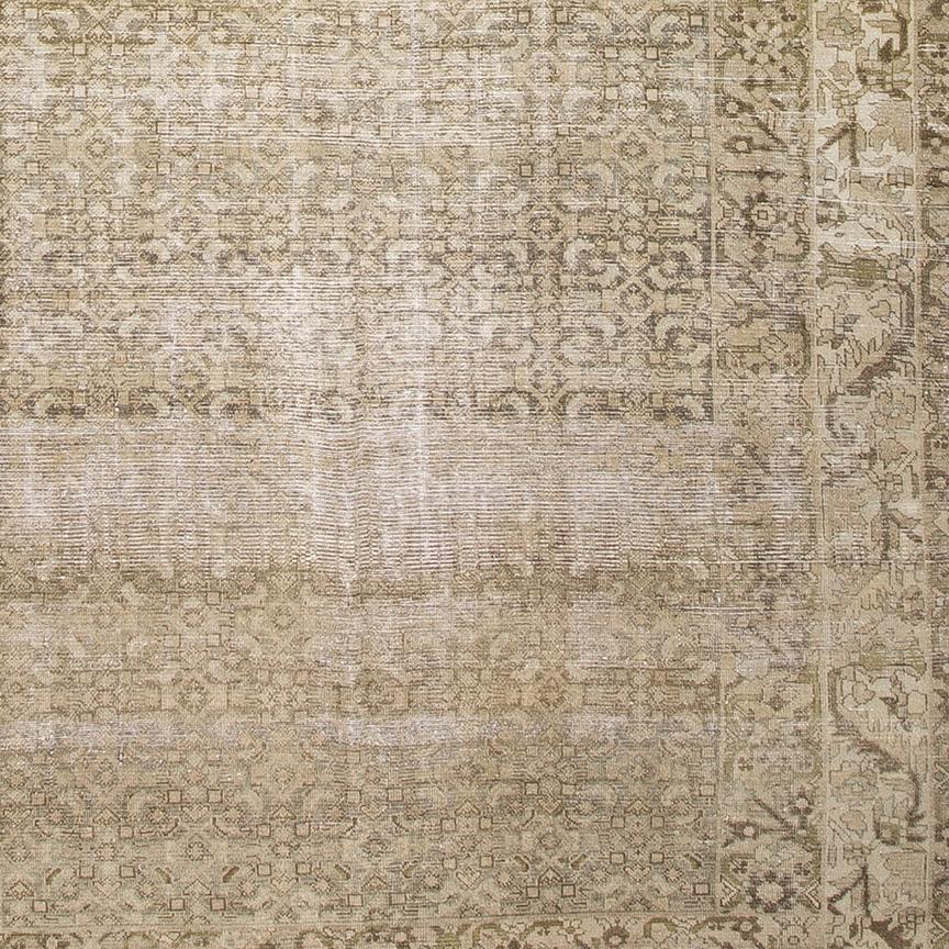 Antiker Malayer Gallery Size Wide Runner Muted Blue Green Brown Ivory Overall (Persisch) im Angebot