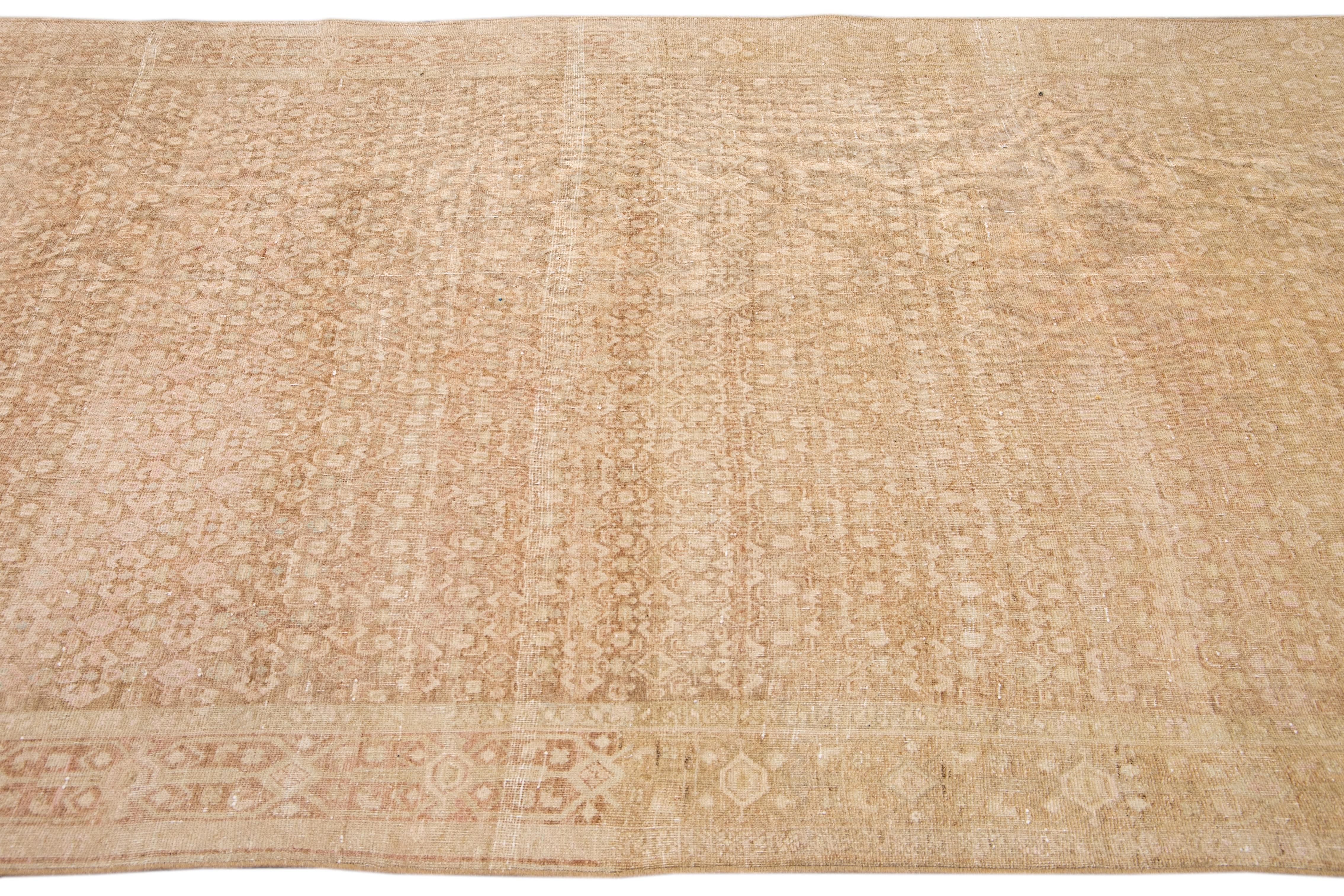 Antique Malayer Handmade Allover Design Beige Wool Rug In Good Condition For Sale In Norwalk, CT
