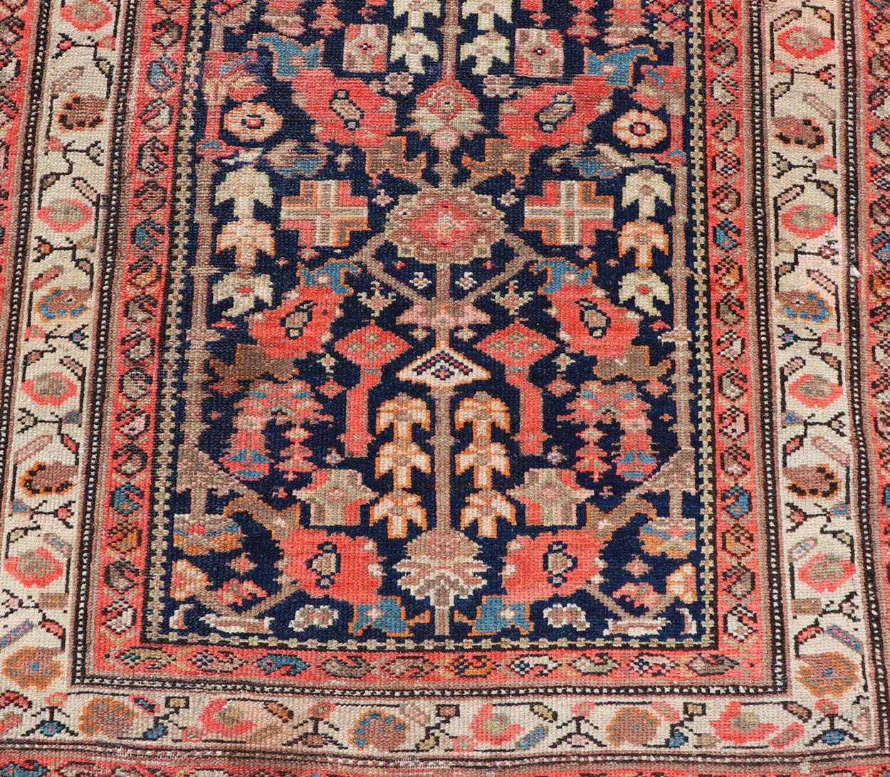 Antiker langer Malayer-Läufer in Orange, Blau und Braun im Angebot 2