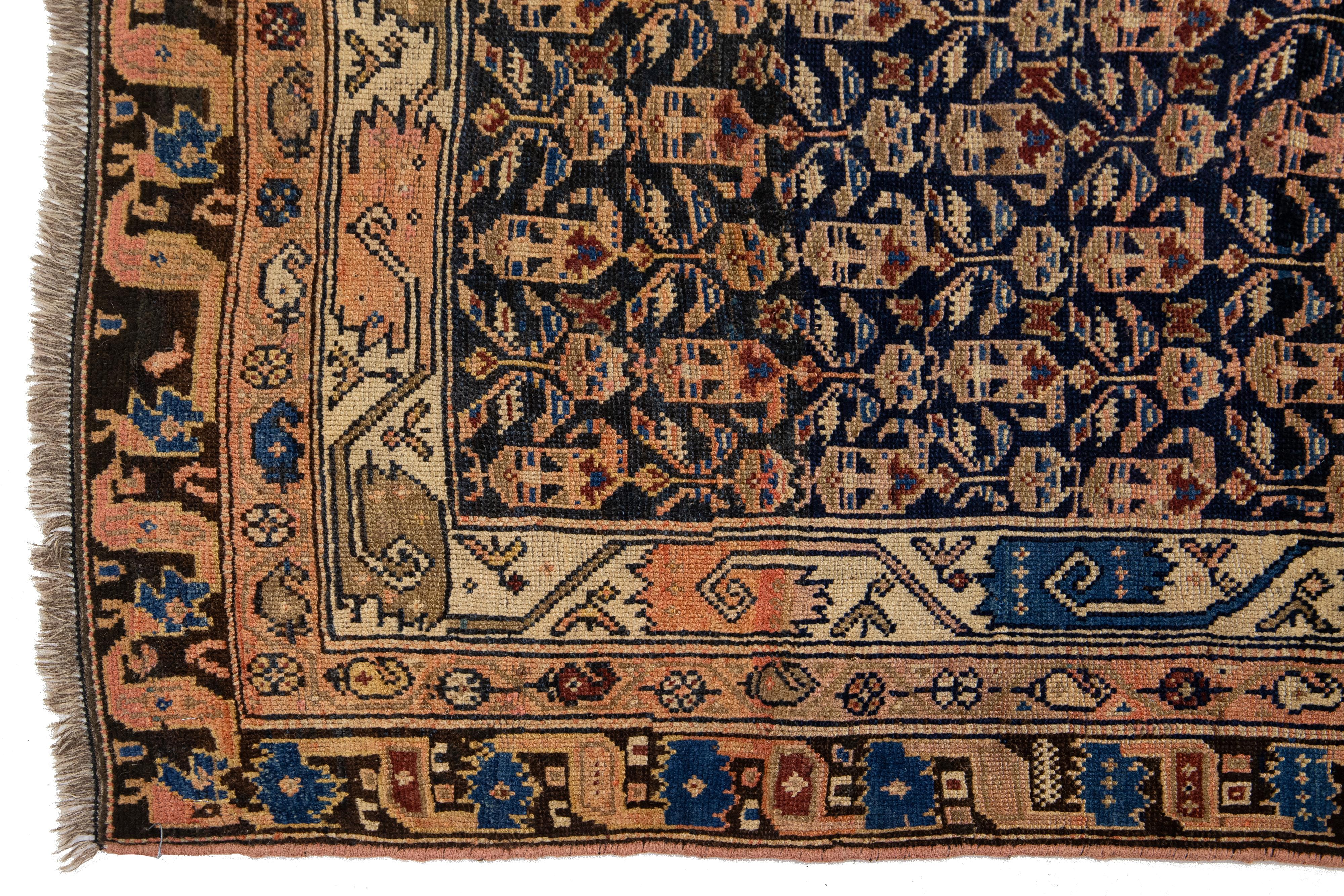Laine Tapis de couloir Malayer persan bleu ancien avec motif Boteh en vente