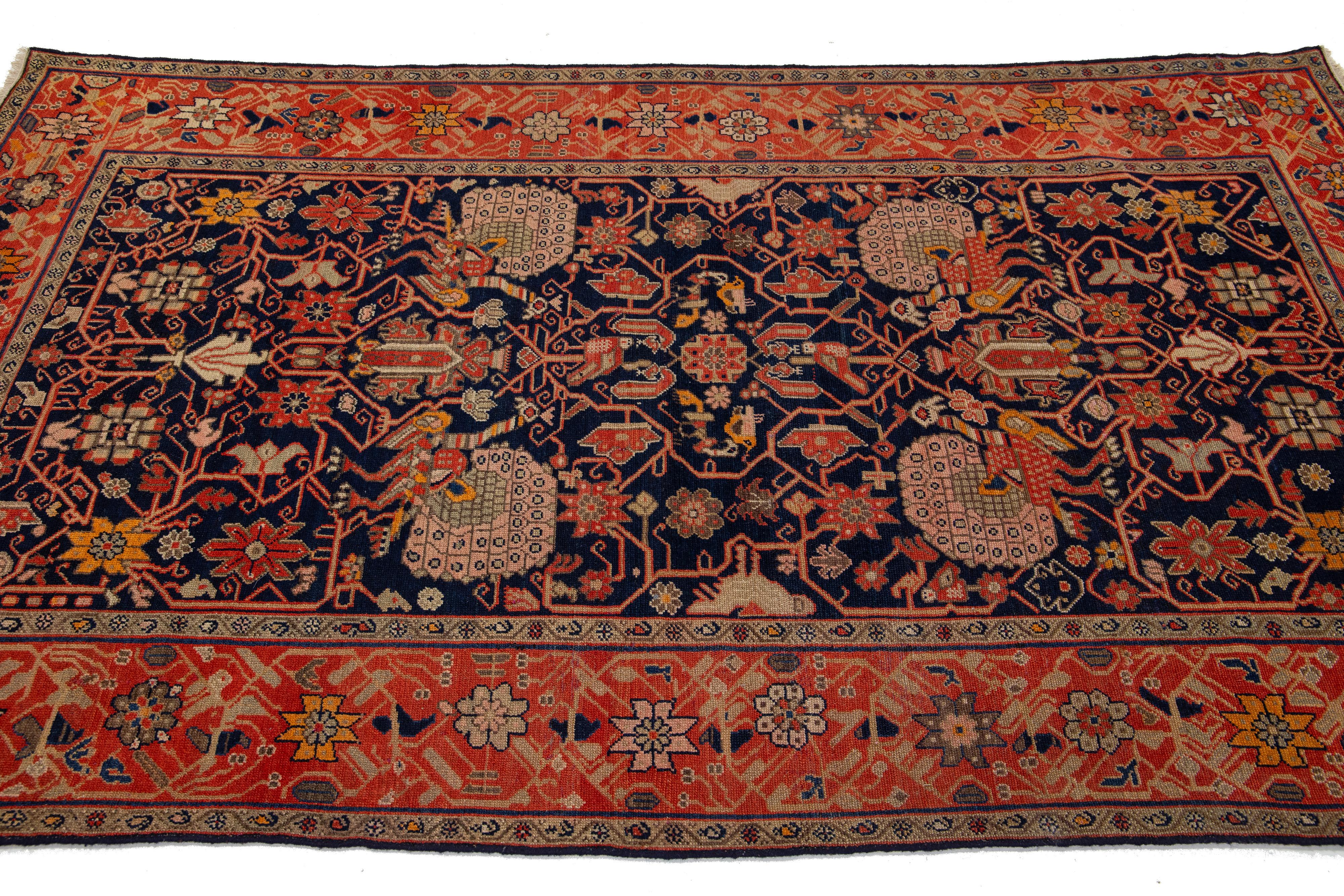 Antiker persischer Malayer-Wollteppich in Dunkelblau mit persischem Muster im Zustand „Gut“ im Angebot in Norwalk, CT