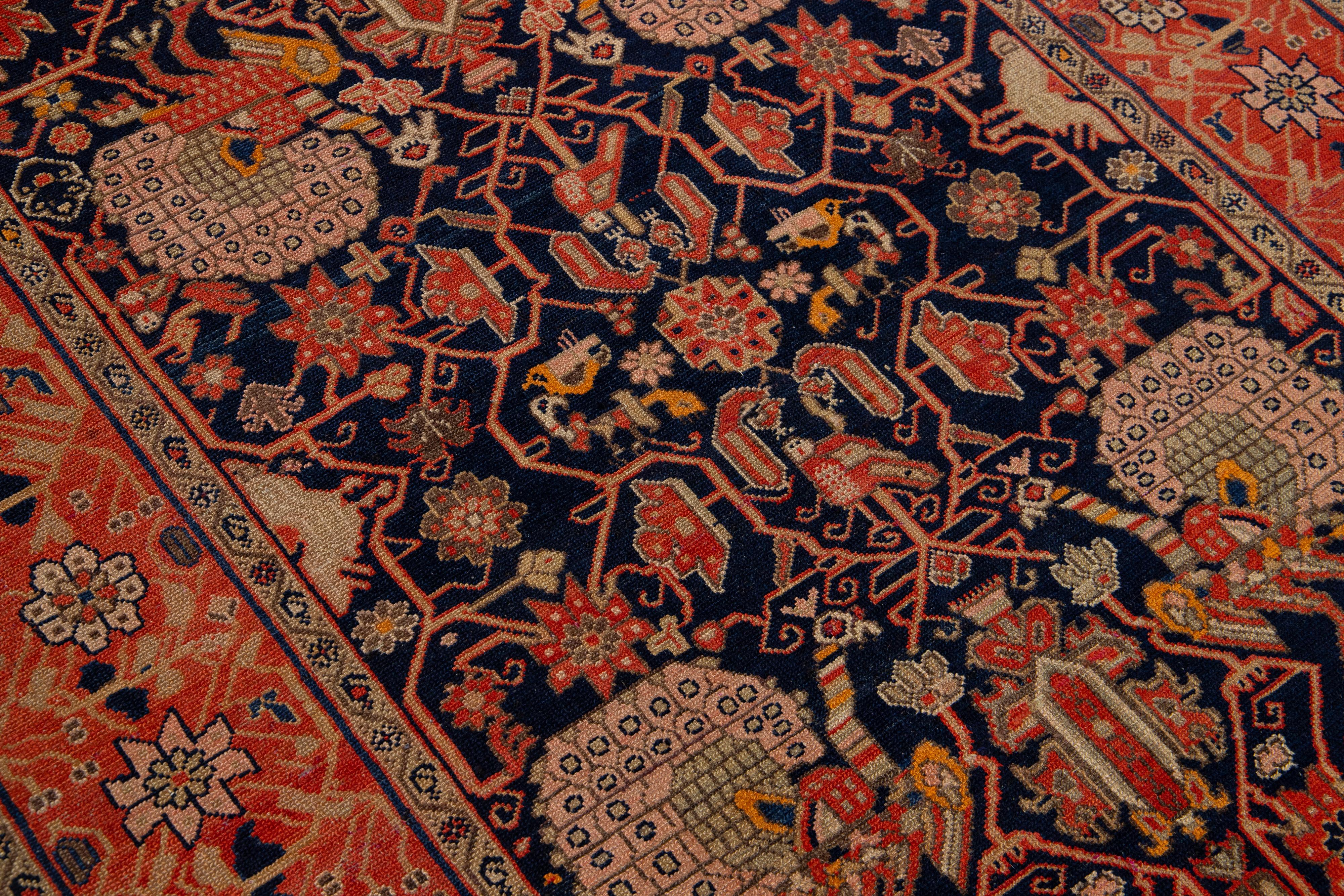 Antiker persischer Malayer-Wollteppich in Dunkelblau mit persischem Muster (Wolle) im Angebot