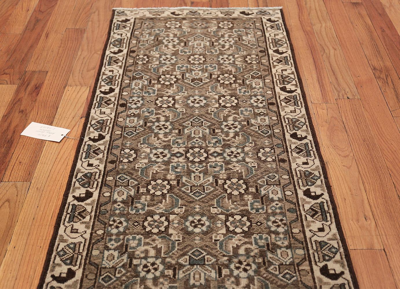 Antique Malayer Persian Runner Rug In Excellent Condition In New York, NY