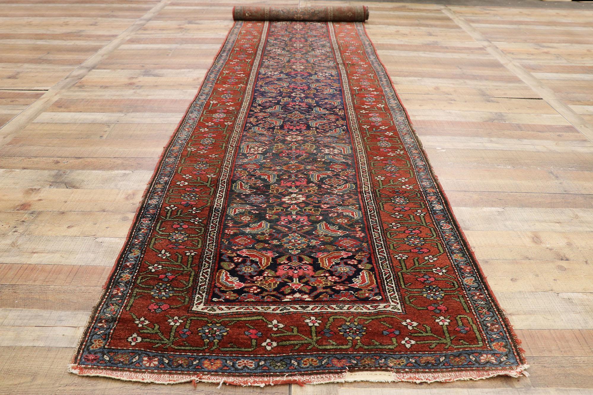 Antique Malayer Persian Runner with Modern Traditional Style For Sale 5