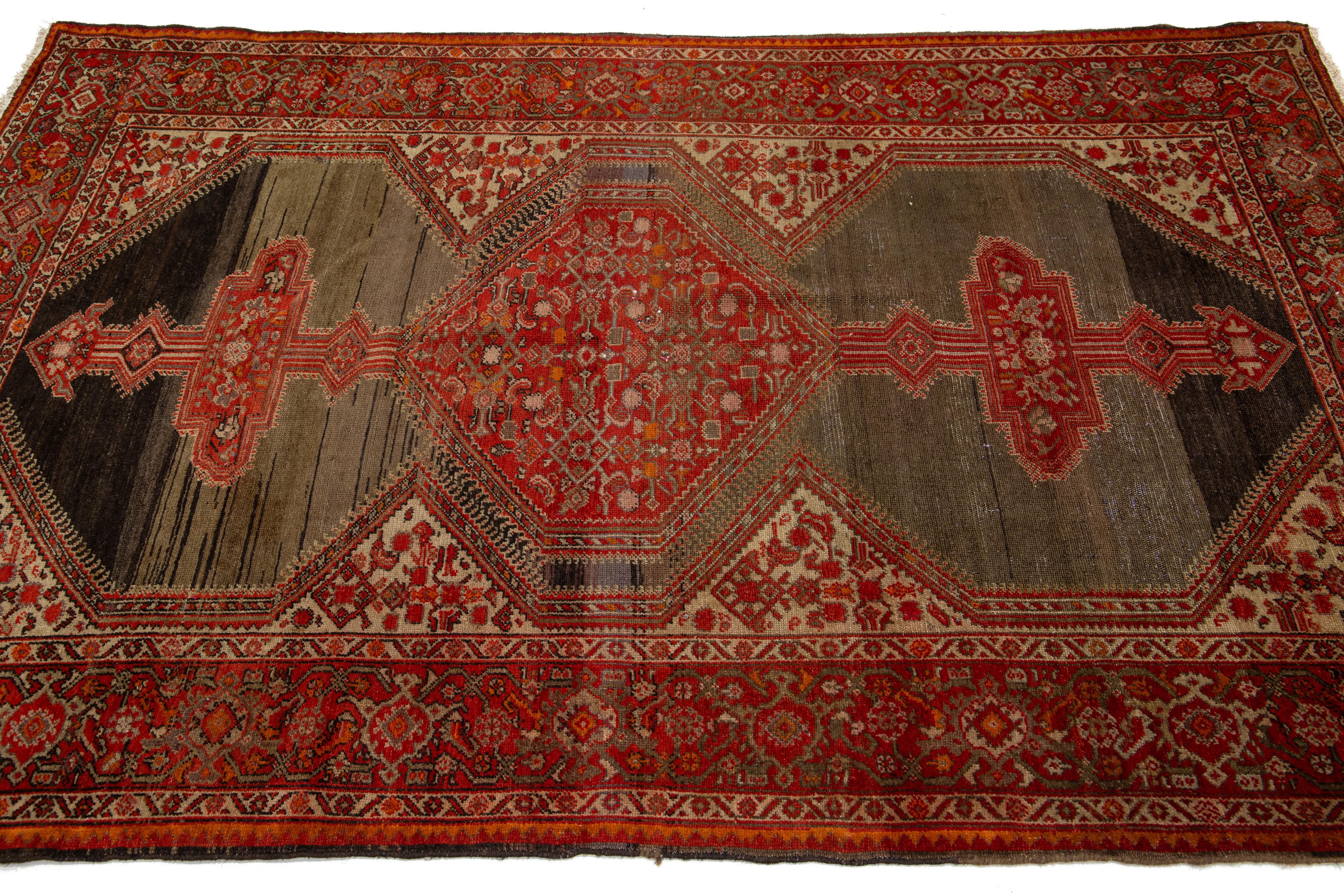 Antike Malayer Persisch Sactter Wolle Teppich In Brown mit Tribal Design im Angebot 1