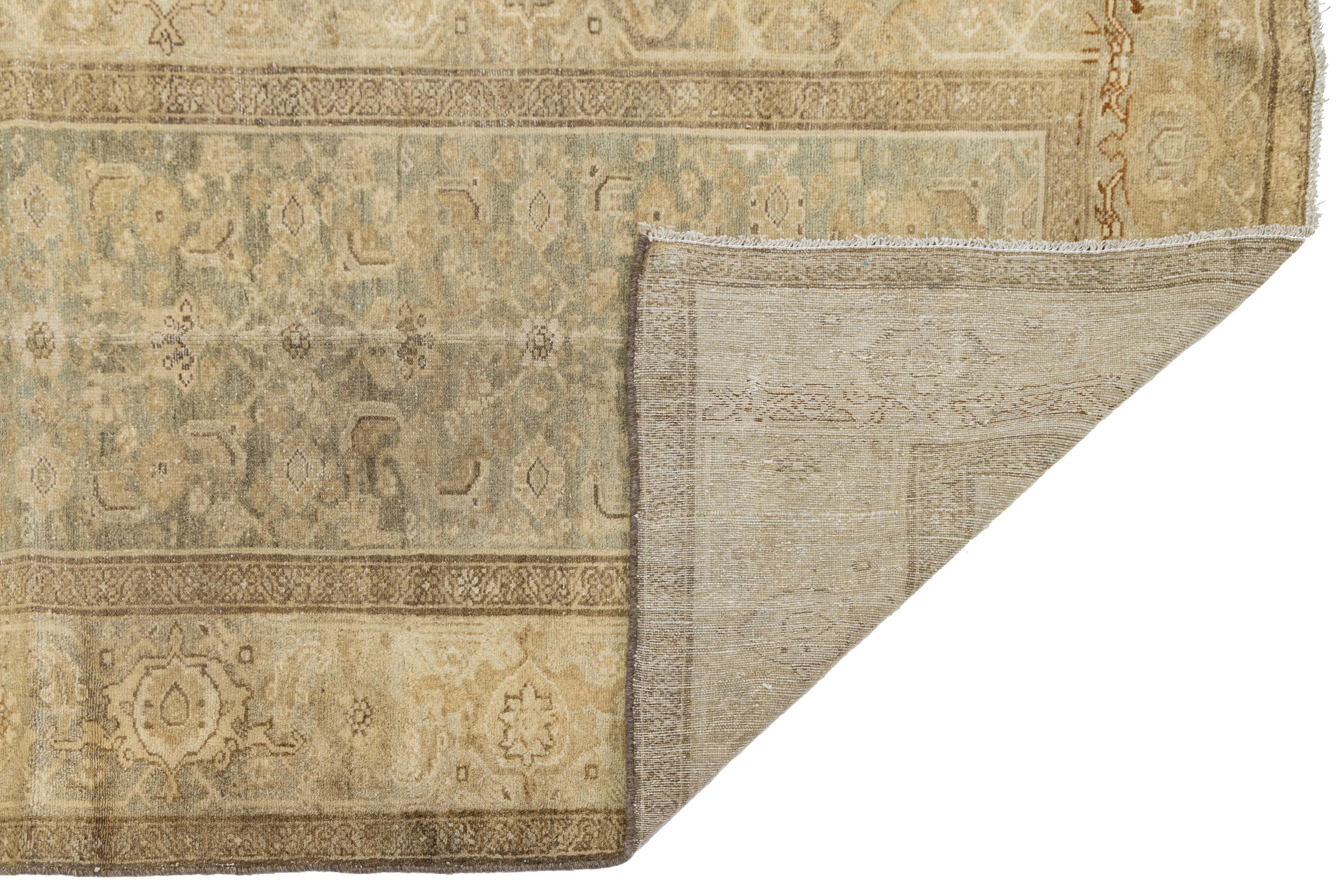 Persiano Antico runner in lana persiana Malayer in blu e beige con disegno floreale in vendita