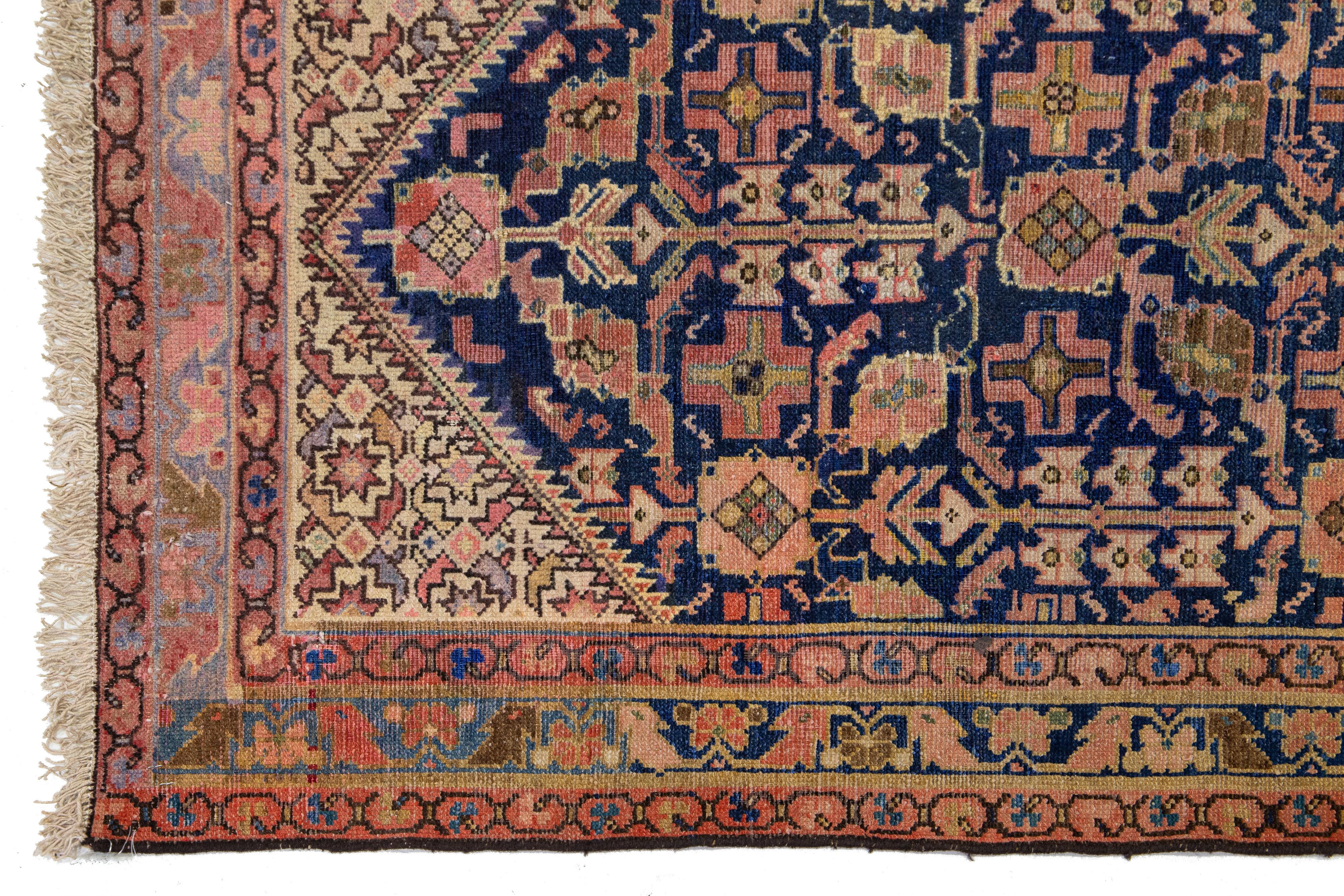 Antiker Malayer-Läufer aus persischer Wolle in Blau mit geometrischem Design (20. Jahrhundert) im Angebot