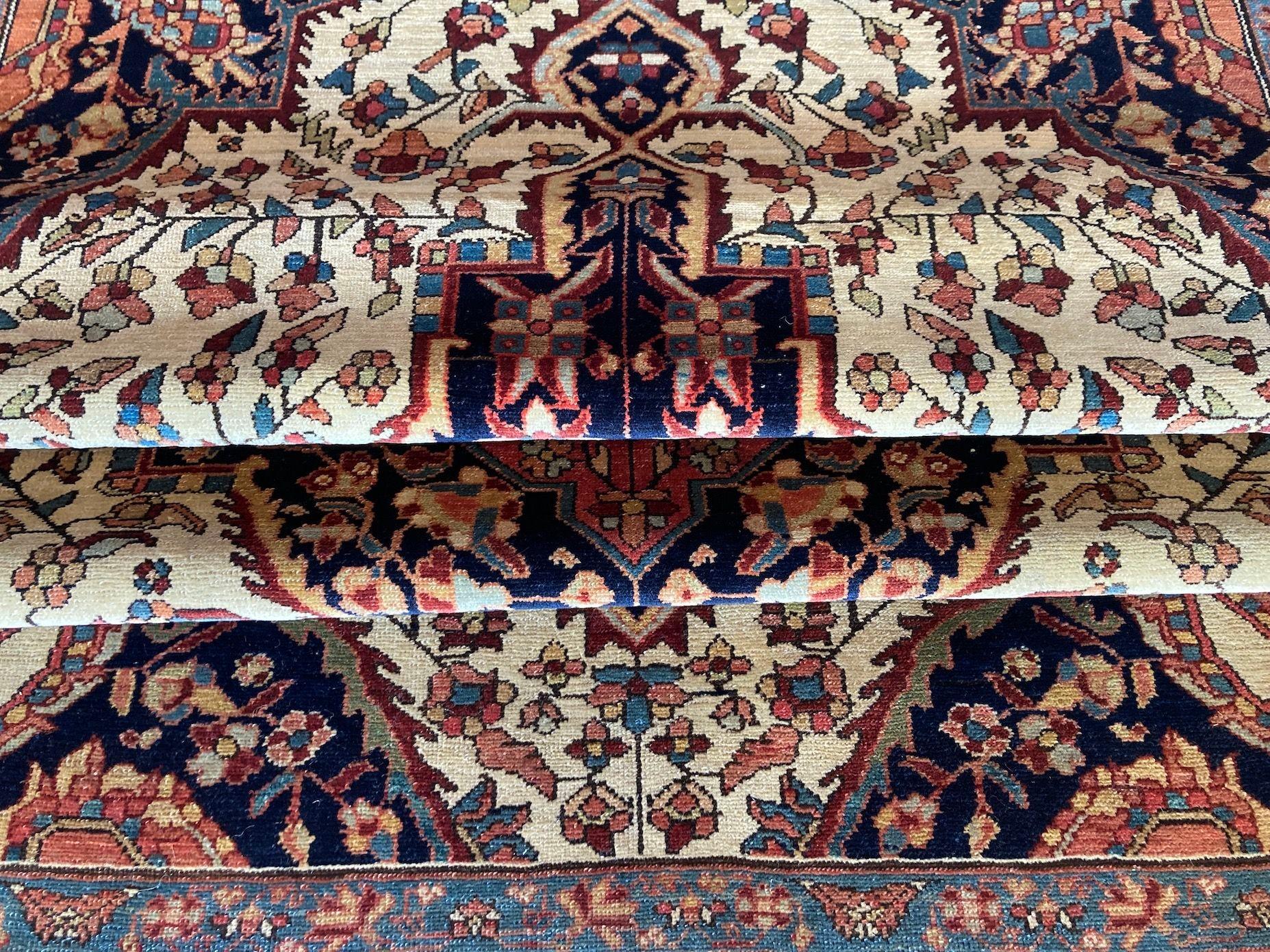 Antique Malayer Rug 1.66m X 0.98m For Sale 7