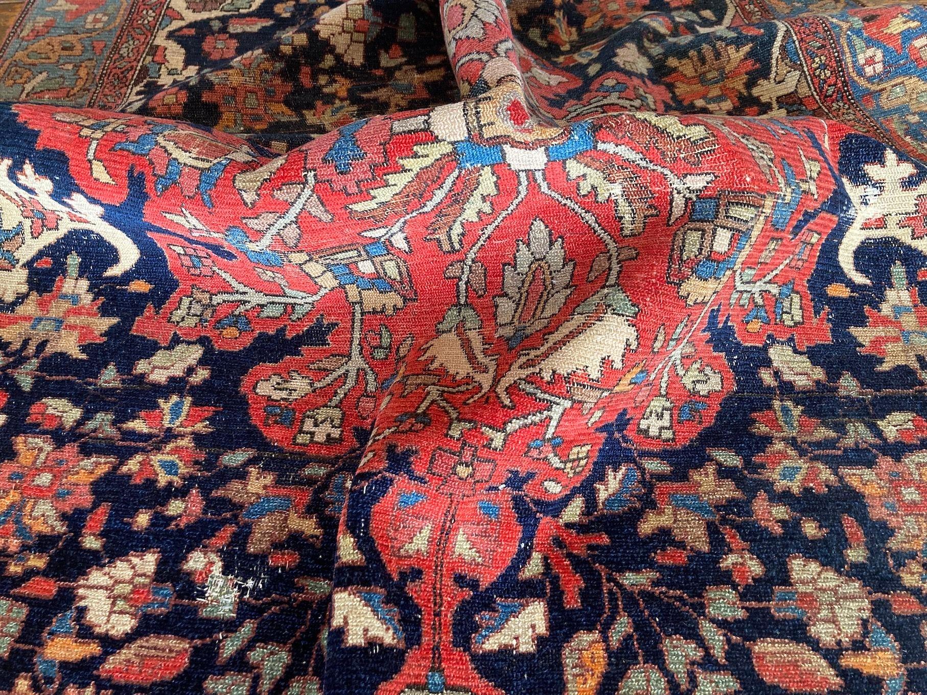 Antiker Malayer-Teppich 1,78 m x 1,19 m, antik im Angebot 5
