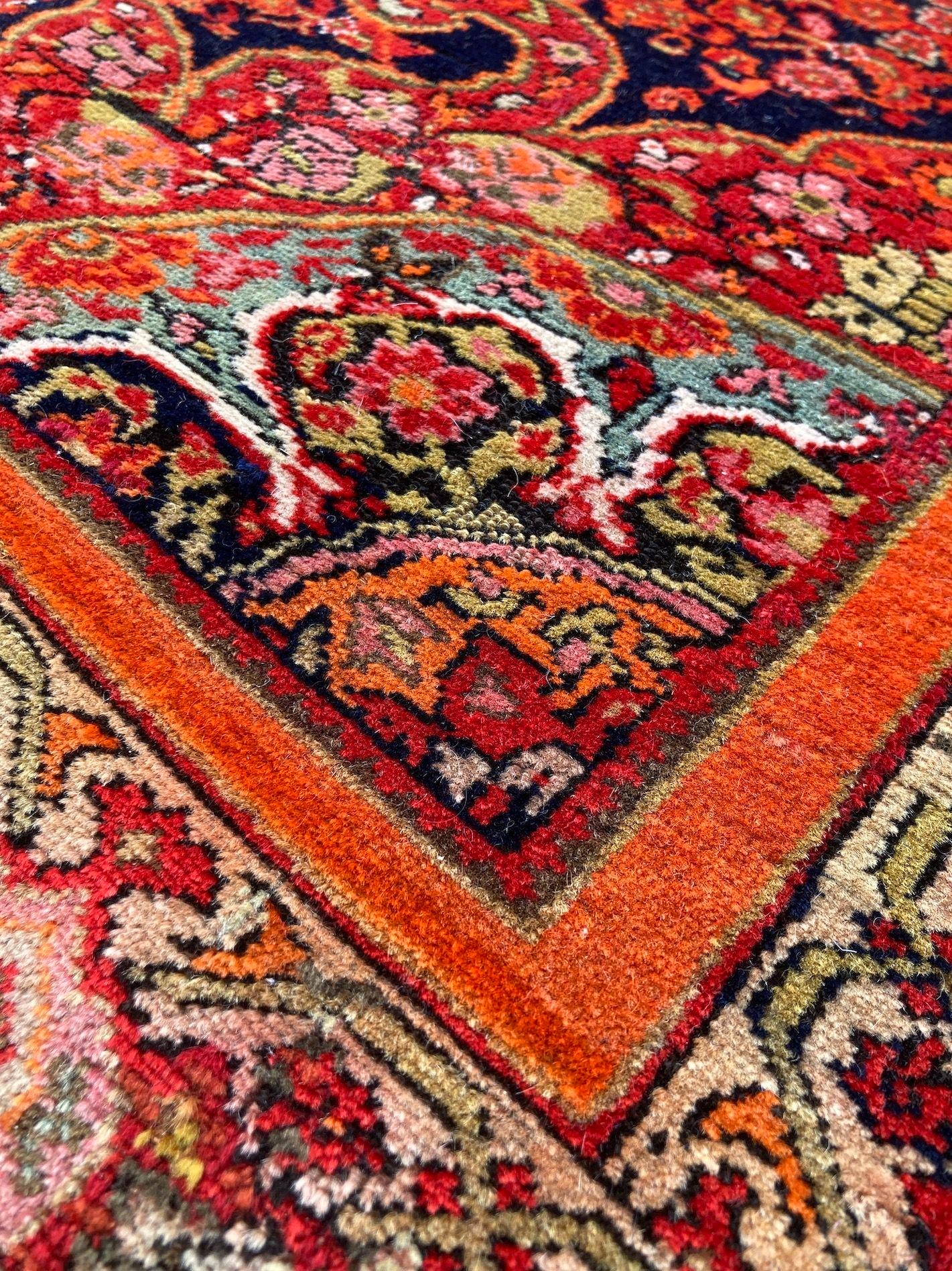 Antiker Malayer-Teppich 2,06 m x 1,40 m im Angebot 4