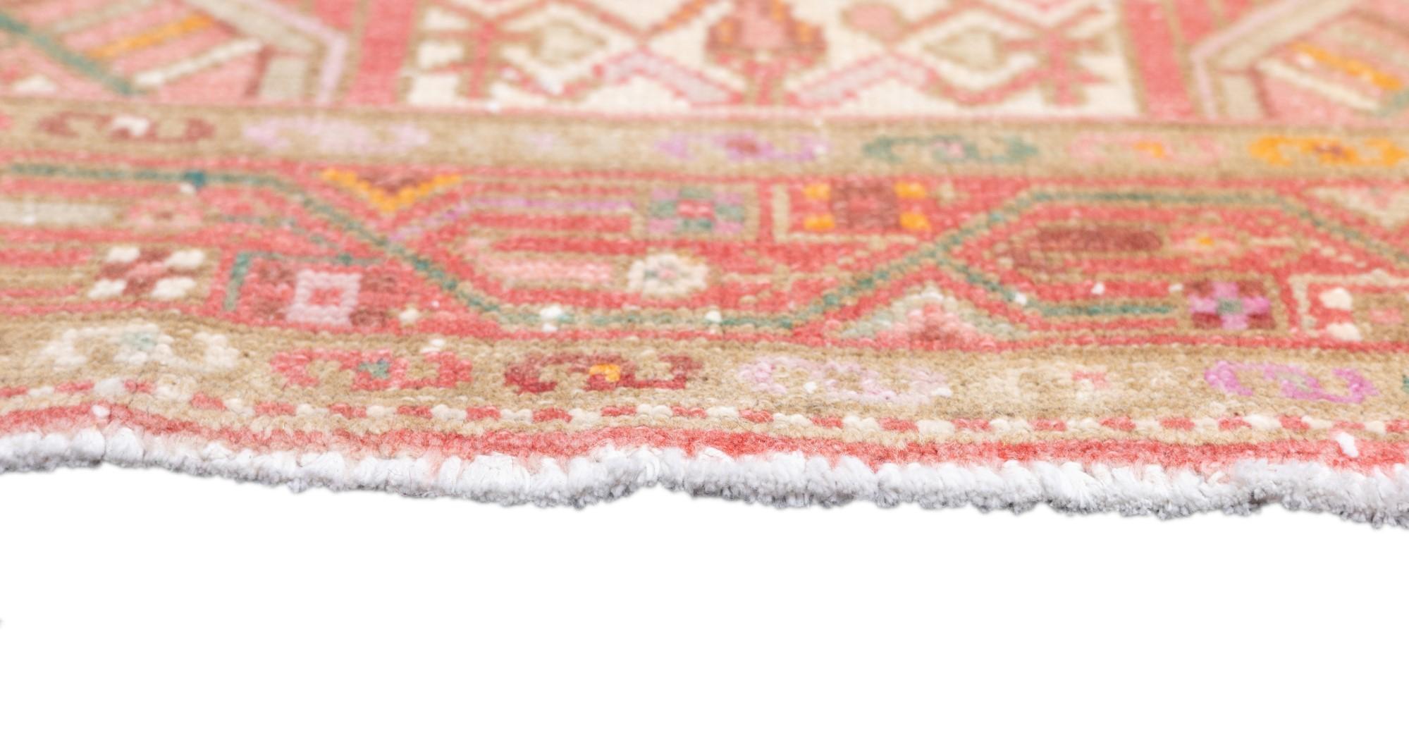 Antique Malayer Rug 2'6'' x 4'1'' In Good Condition For Sale In New York, NY