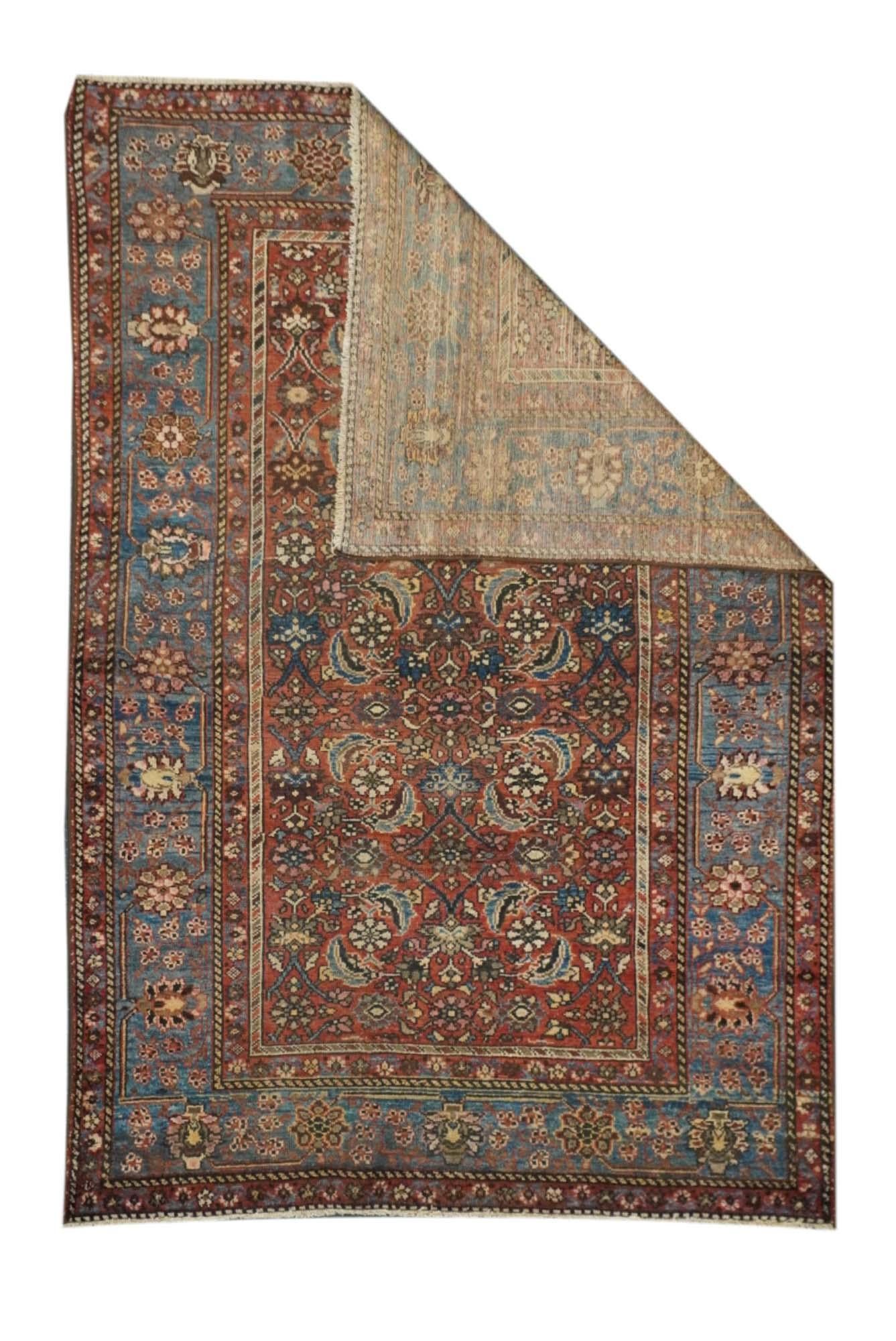 Antique Malayer Rug 3'11'' x 5'7''. A large town in the Greater Hamadan Weaving Area, specializing in single-wefted scatters, room sizes, gallery carpets, long rugs and occasional runners. Numerous satellite villages. Wide range of characteristic