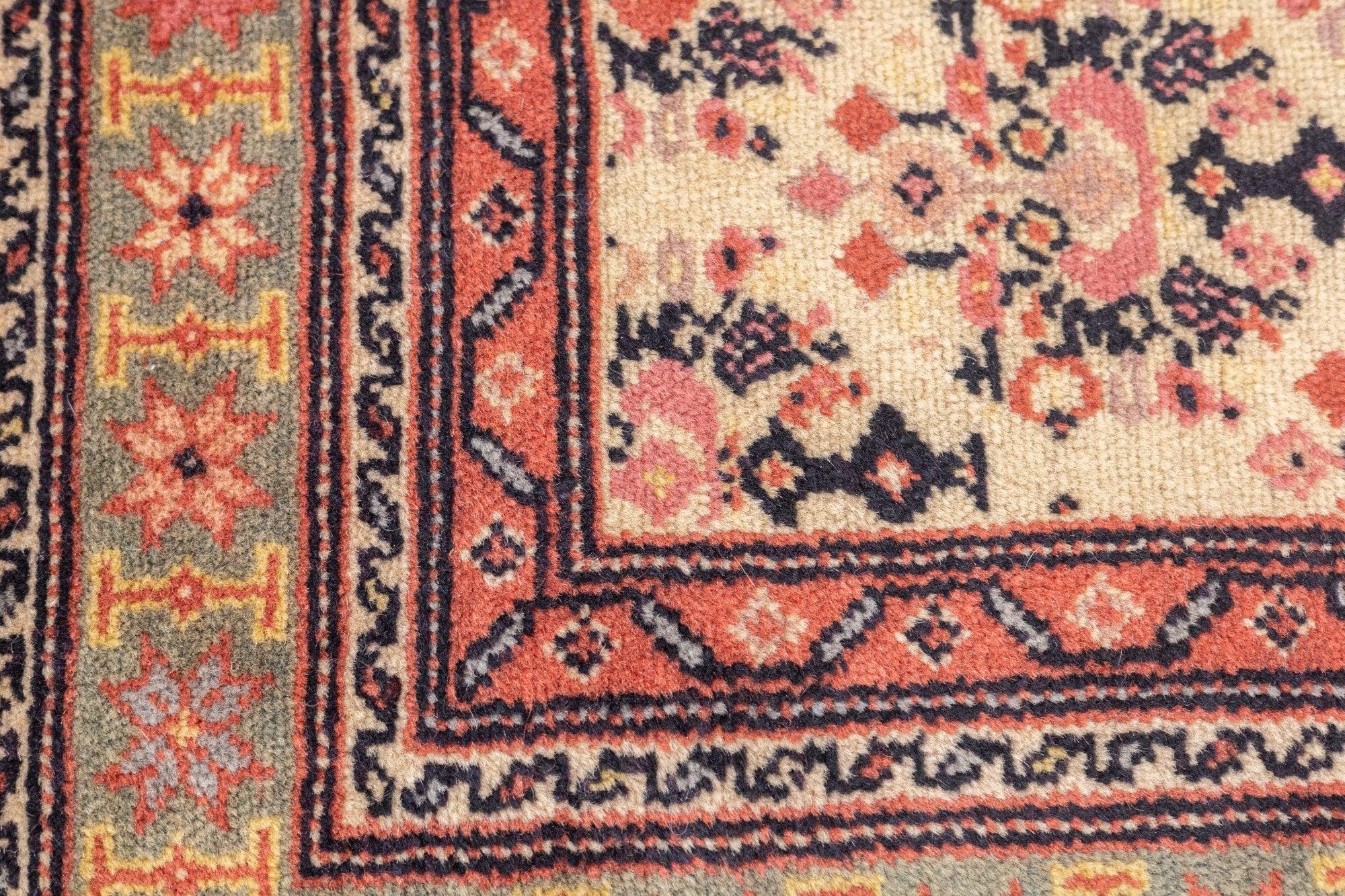 Antique Malayer Rug 3'4'' x 5'8'' For Sale 3