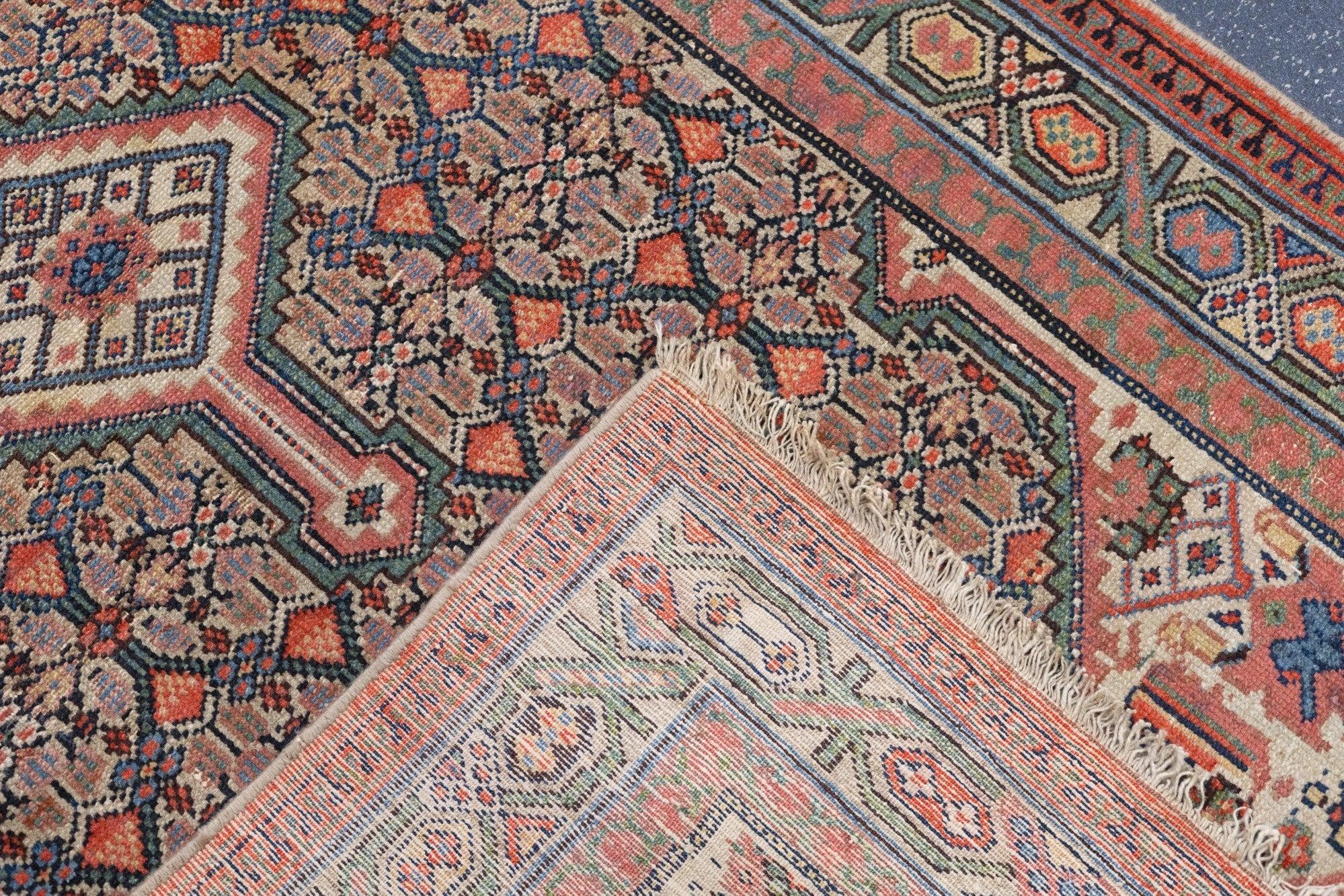 Antique Malayer Rug 3'8'' x 6'7'' For Sale 6