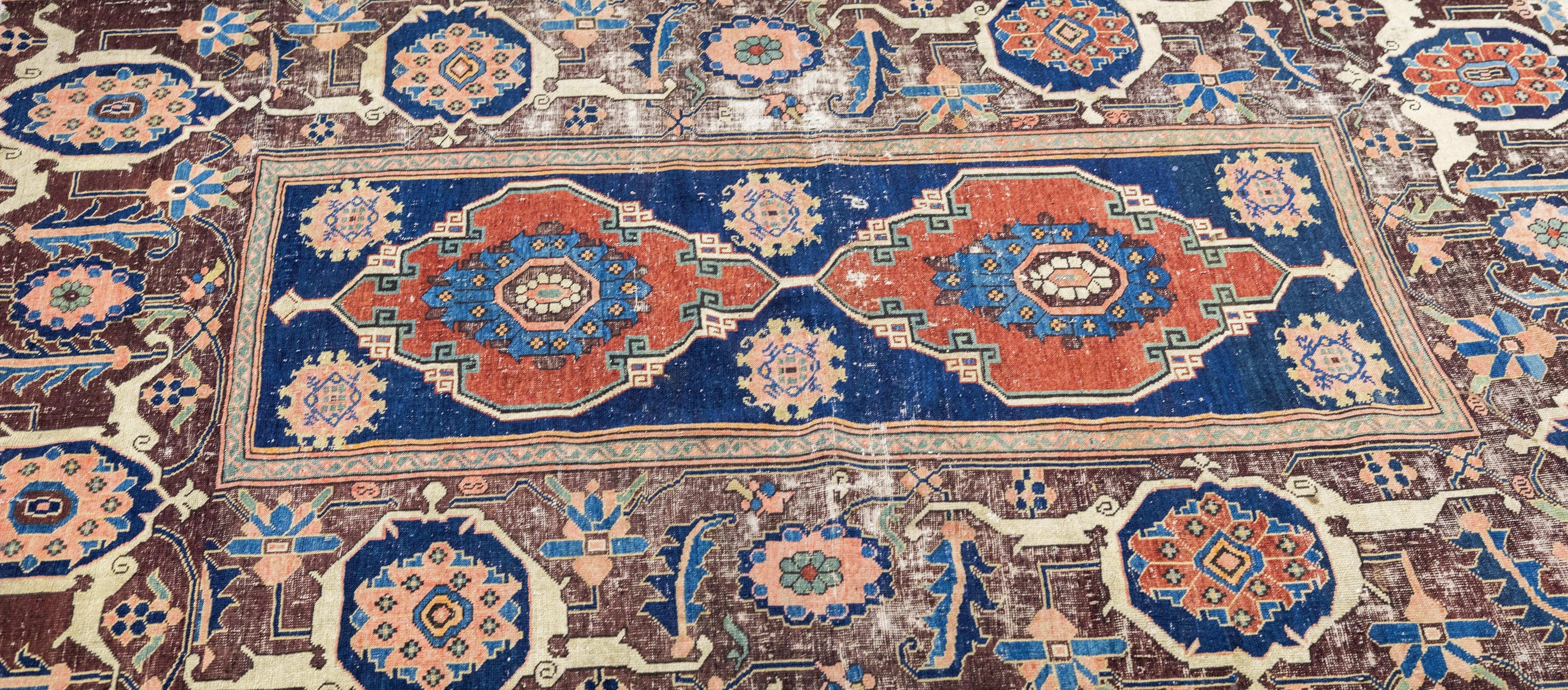 Antiker Malayer-Teppich 4'1'' x 6'3'' (19. Jahrhundert) im Angebot